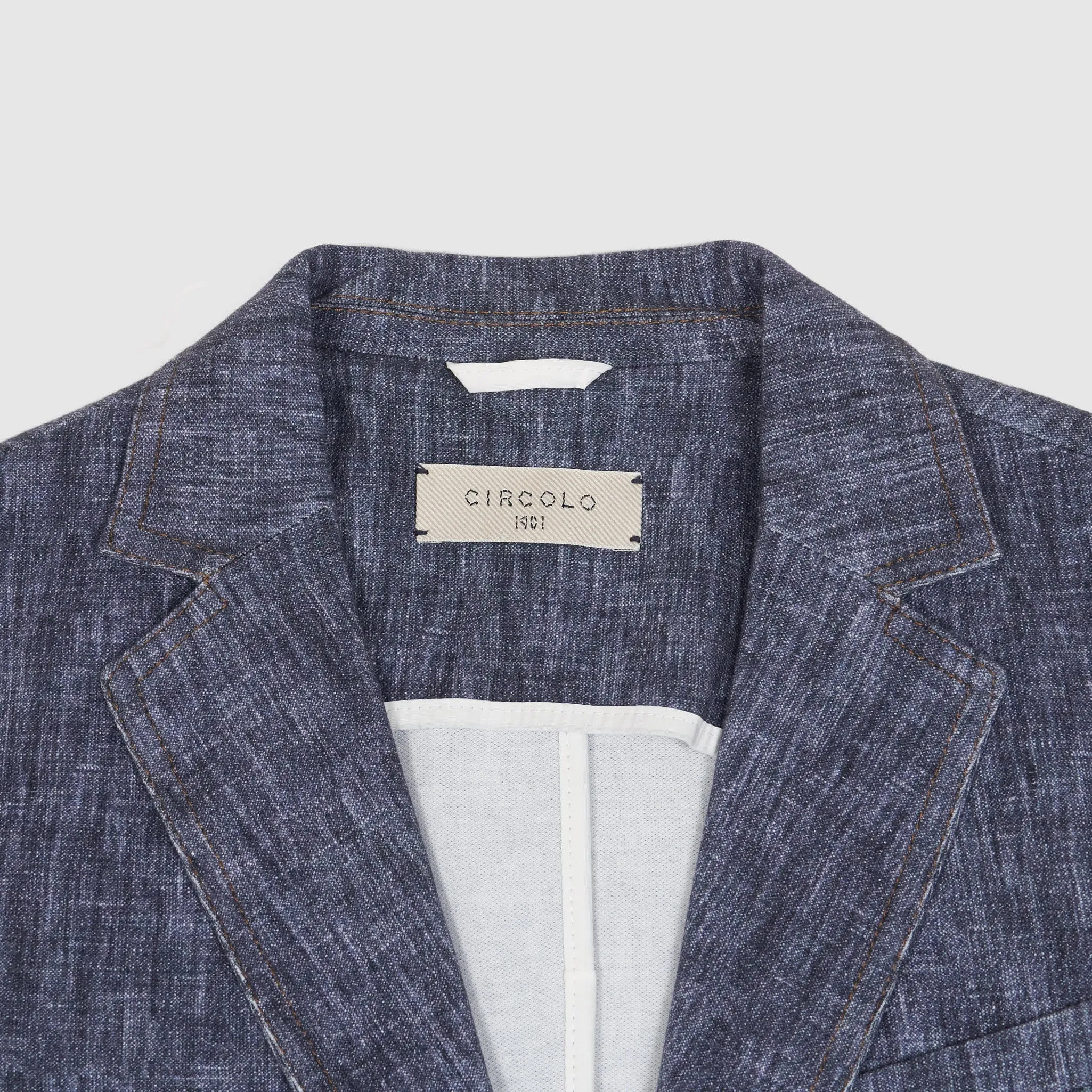 Circolo 1901 Ladies 2-Button Blazer sold by DeeCee style product image thumbnail 4