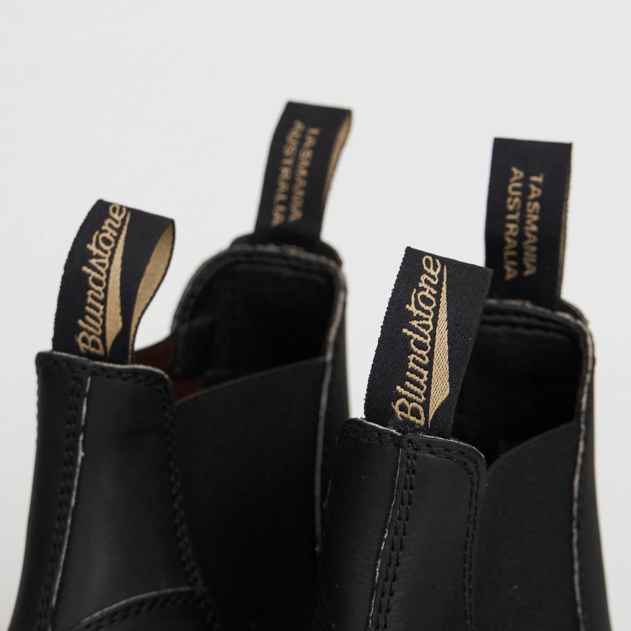 Blundstone Chelsea Work Boot Suede sold by DeeCee style product image thumbnail 3