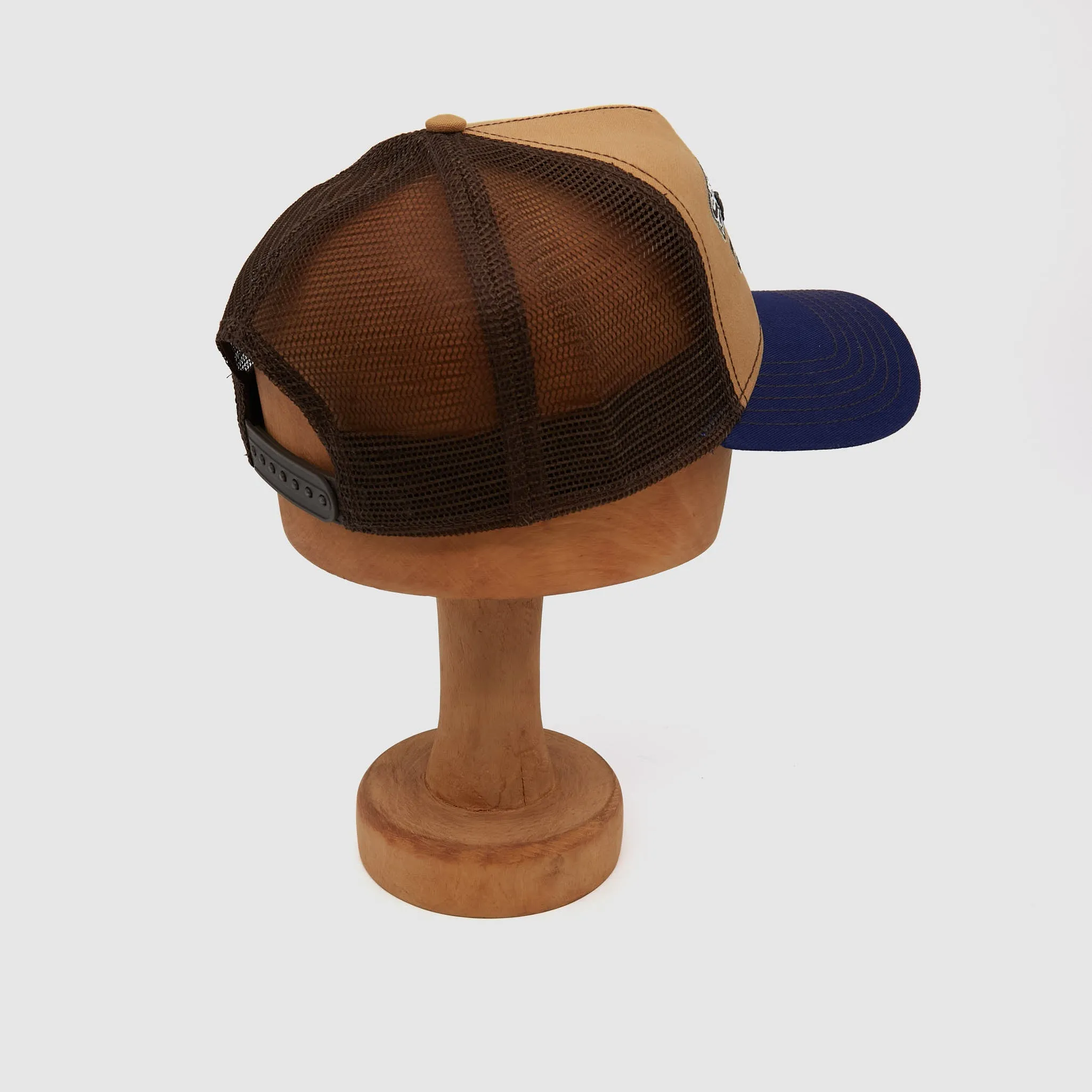 Stetson Bull Trucker Cap sold by DeeCee style product image thumbnail 3