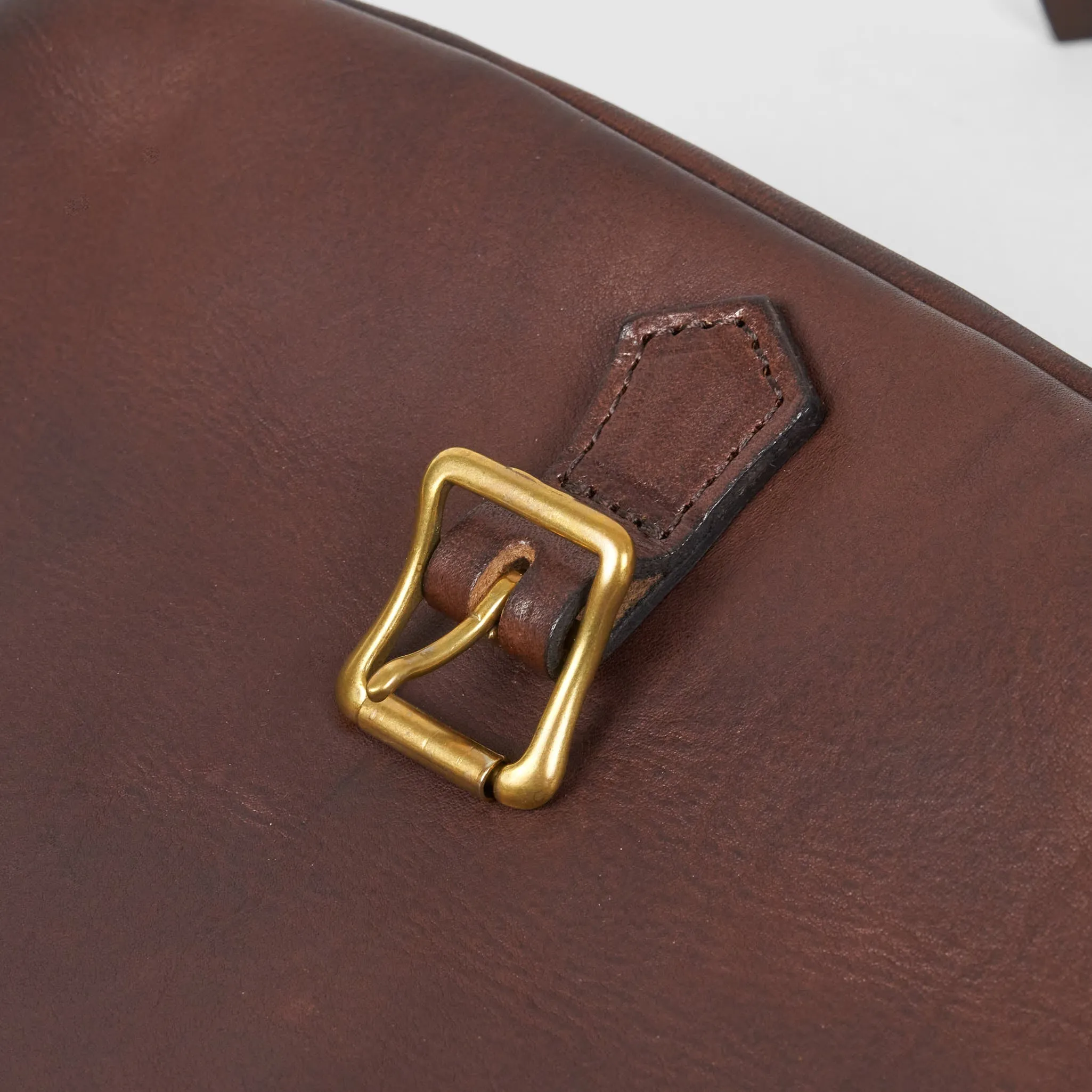 Vasco Leather Shoulder Bag Small sold by DeeCee style product image thumbnail 4