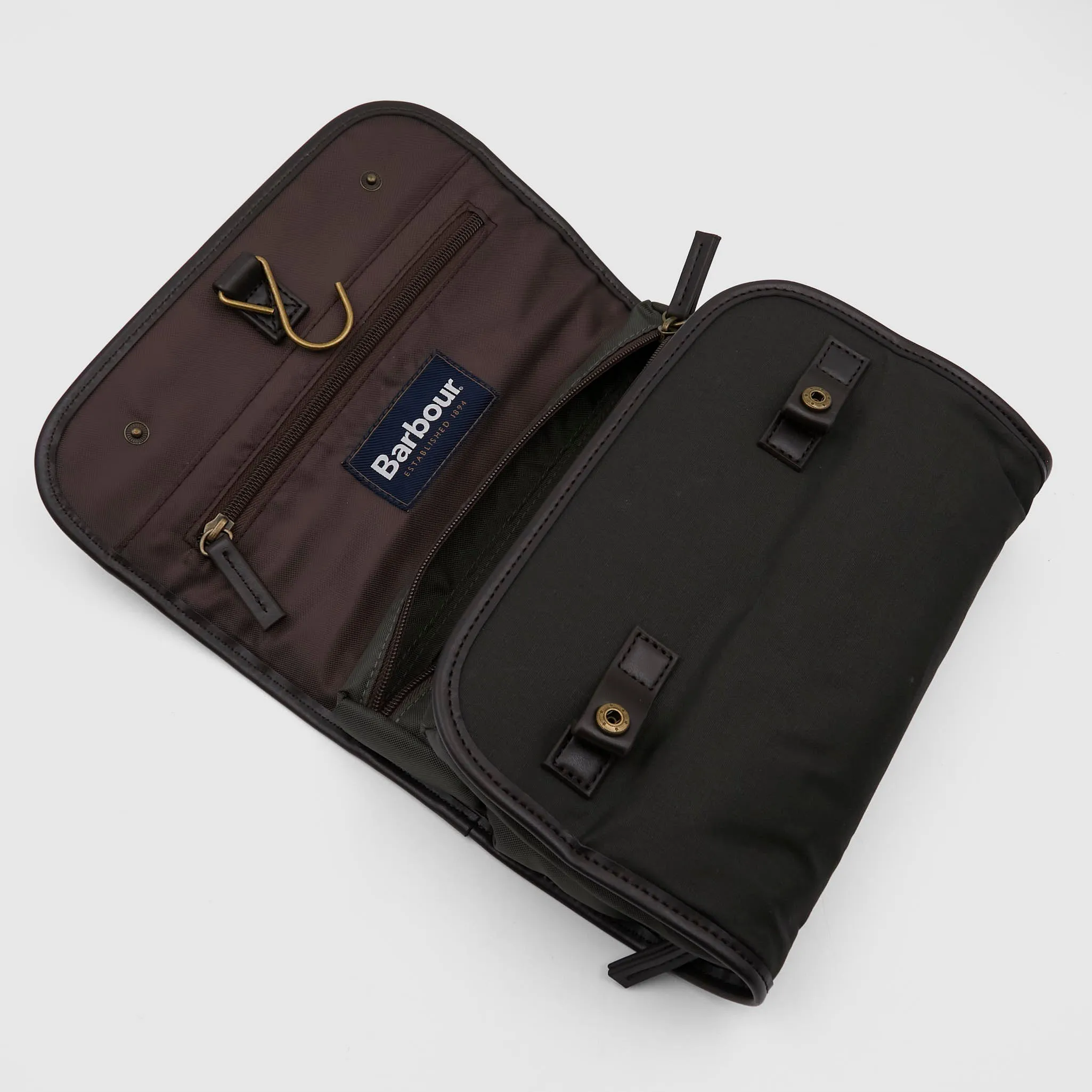 Barbour Waxed Hanging Washbag sold by DeeCee style product image thumbnail 4
