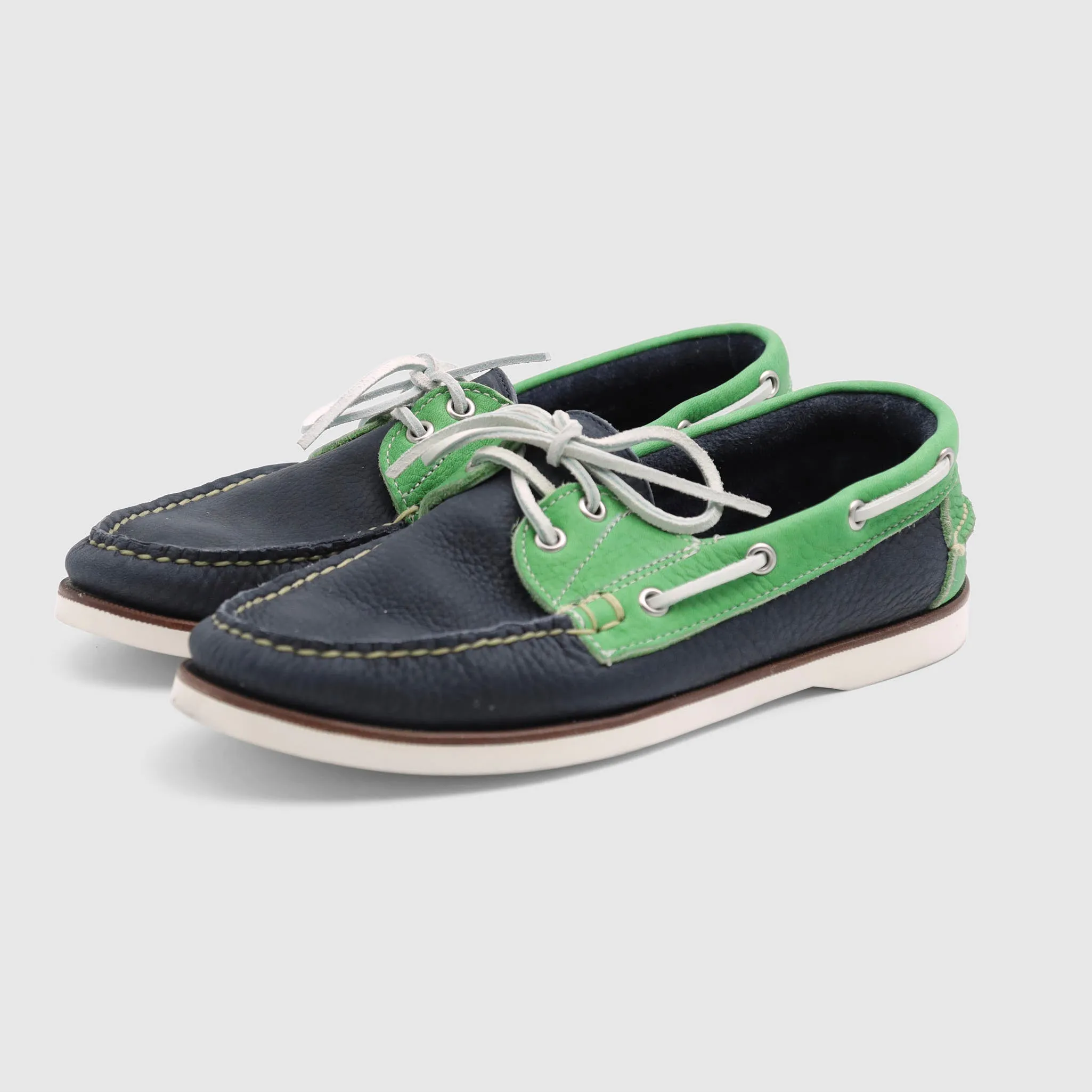 Eastland Shoe Corp. Freeport Two-Tone Boat Shoes sold by DeeCee style