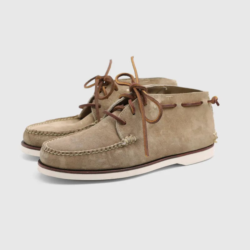 Eastland Shoe Corp. Boat Shoe Camden Chukka made by Eastland