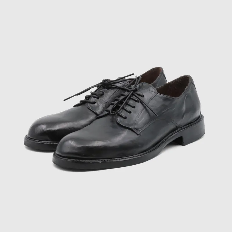 Le Ruemarcel Class 1U Shoes made by DeeCee style