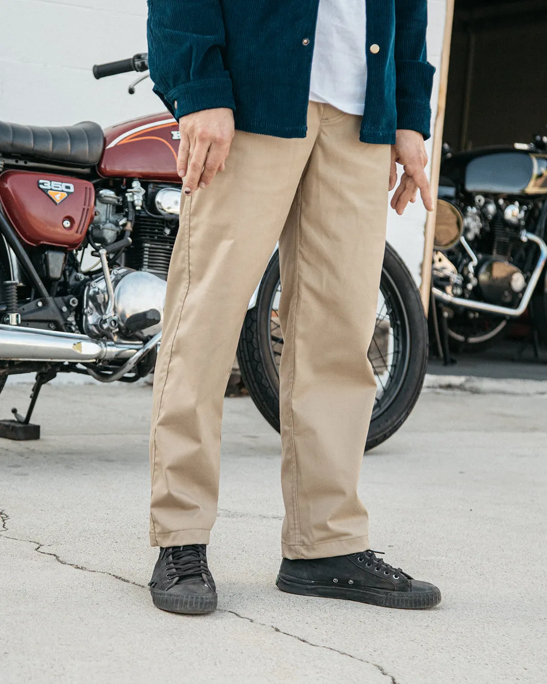 Steamer Chino Pant sold by Devium USA product image thumbnail 4