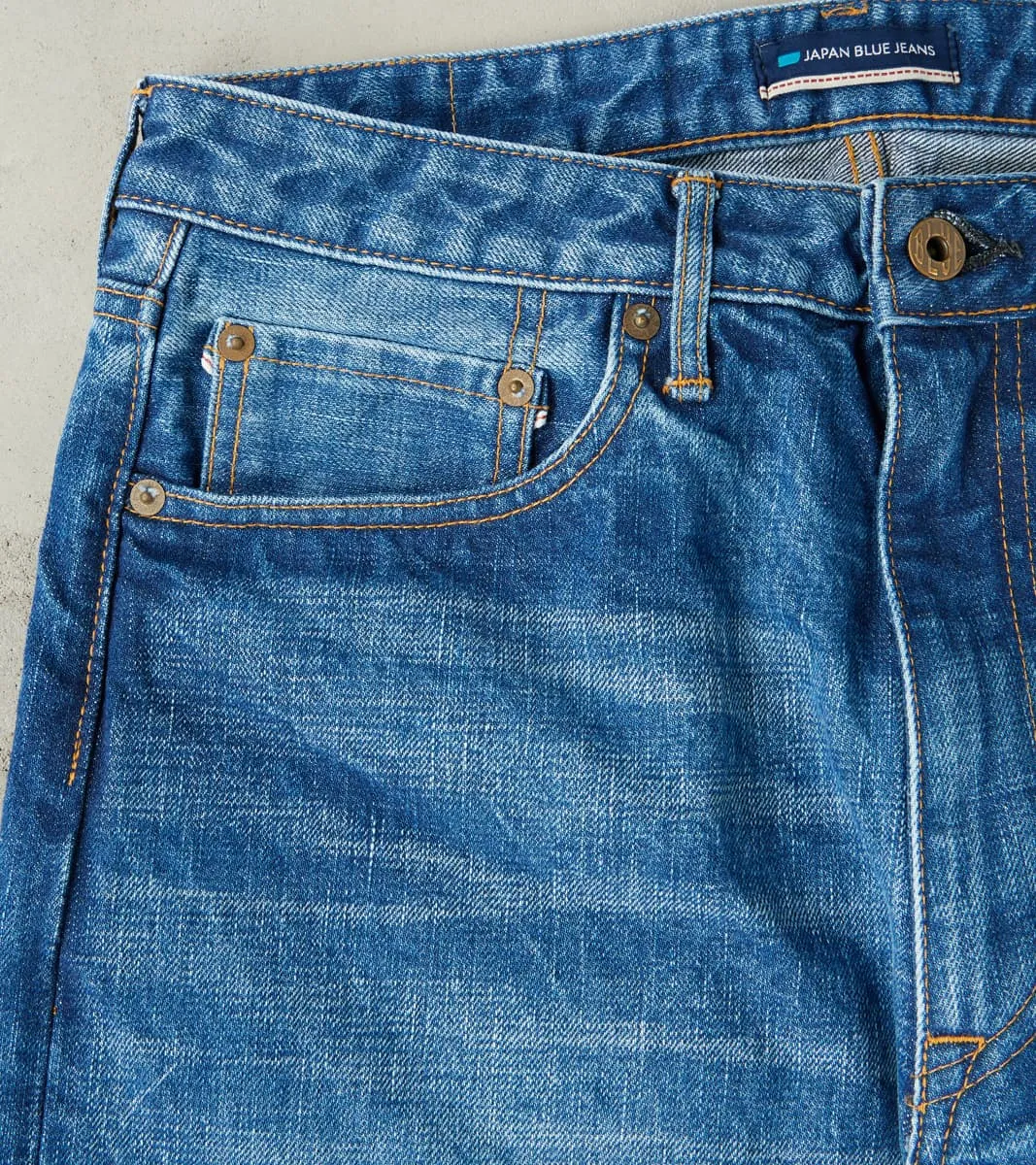 J301-MID Circle Series - Straight - 14.8oz US Cotton Medium Indigo sold by Division Road product image thumbnail 4