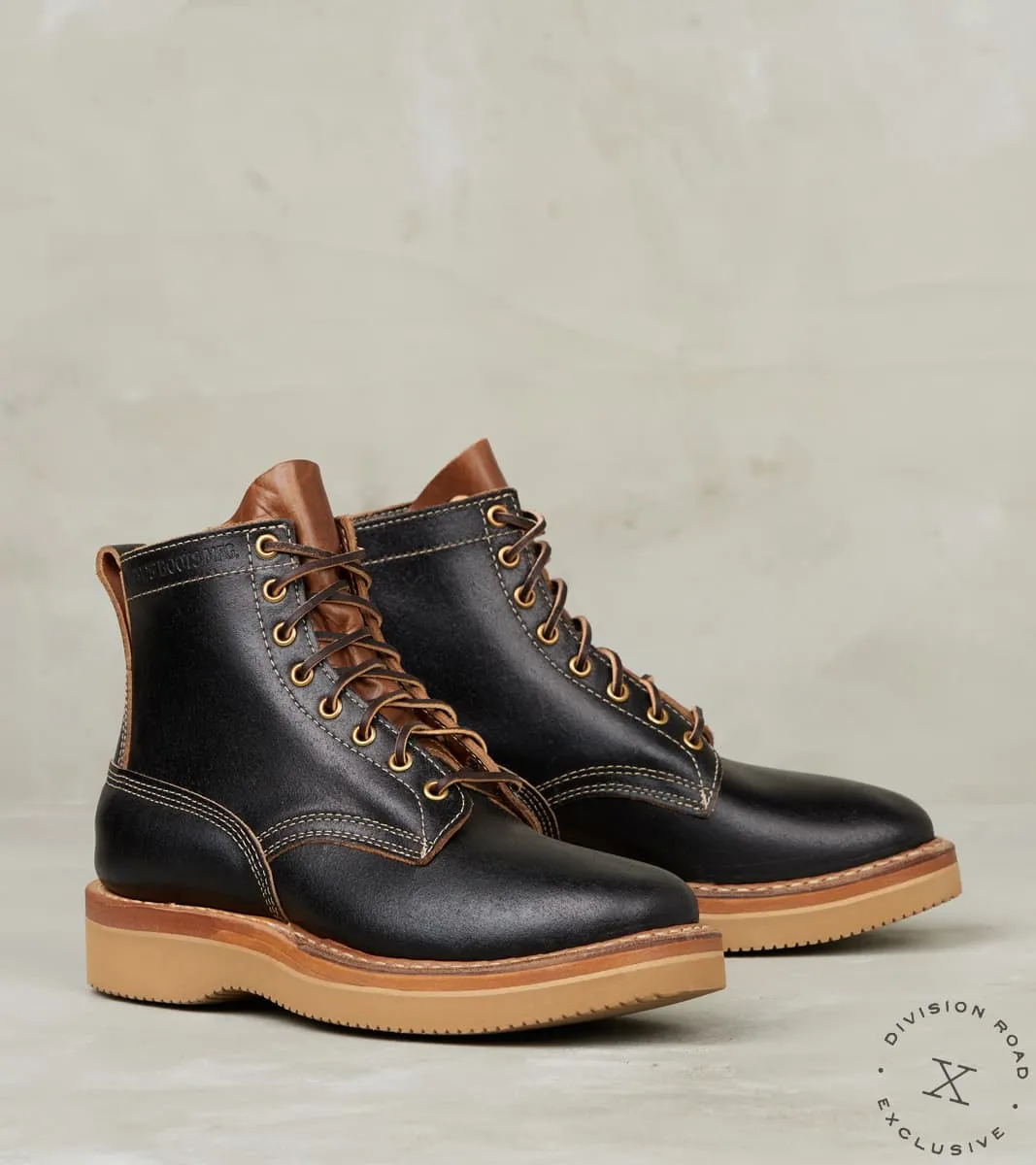 Cruiser 350 - 55 - Vibram 2060 - Horween Black Waxed Flesh sold by Division Road