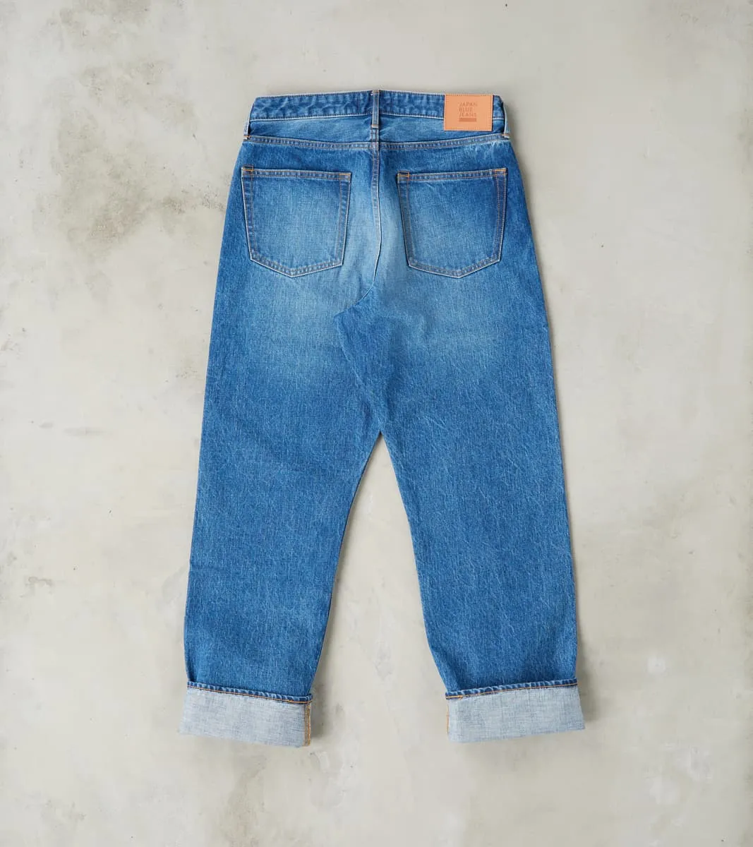 J501-MID Circle Series - Loose Straight - 14.8oz US Cotton Medium Indigo sold by Division Road product image thumbnail 2