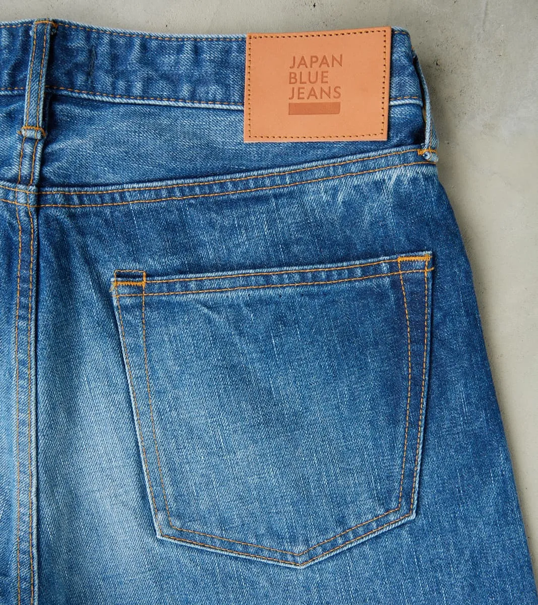 J501-MID Circle Series - Loose Straight - 14.8oz US Cotton Medium Indigo sold by Division Road product image thumbnail 3