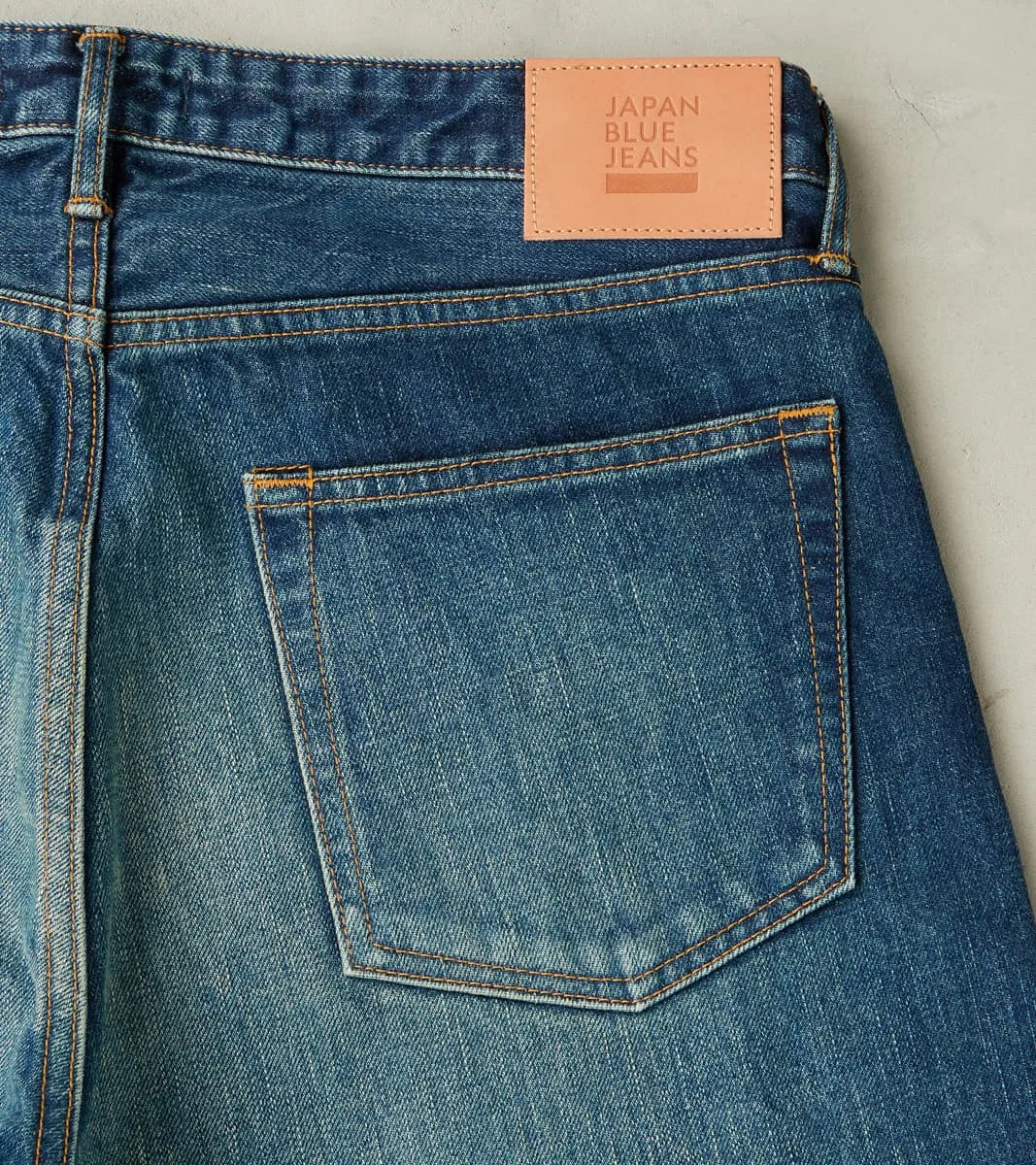 J401-D01 Circle Series - Classic Straight - 14.8oz US Cotton Aging Wash sold by Division Road product image thumbnail 3