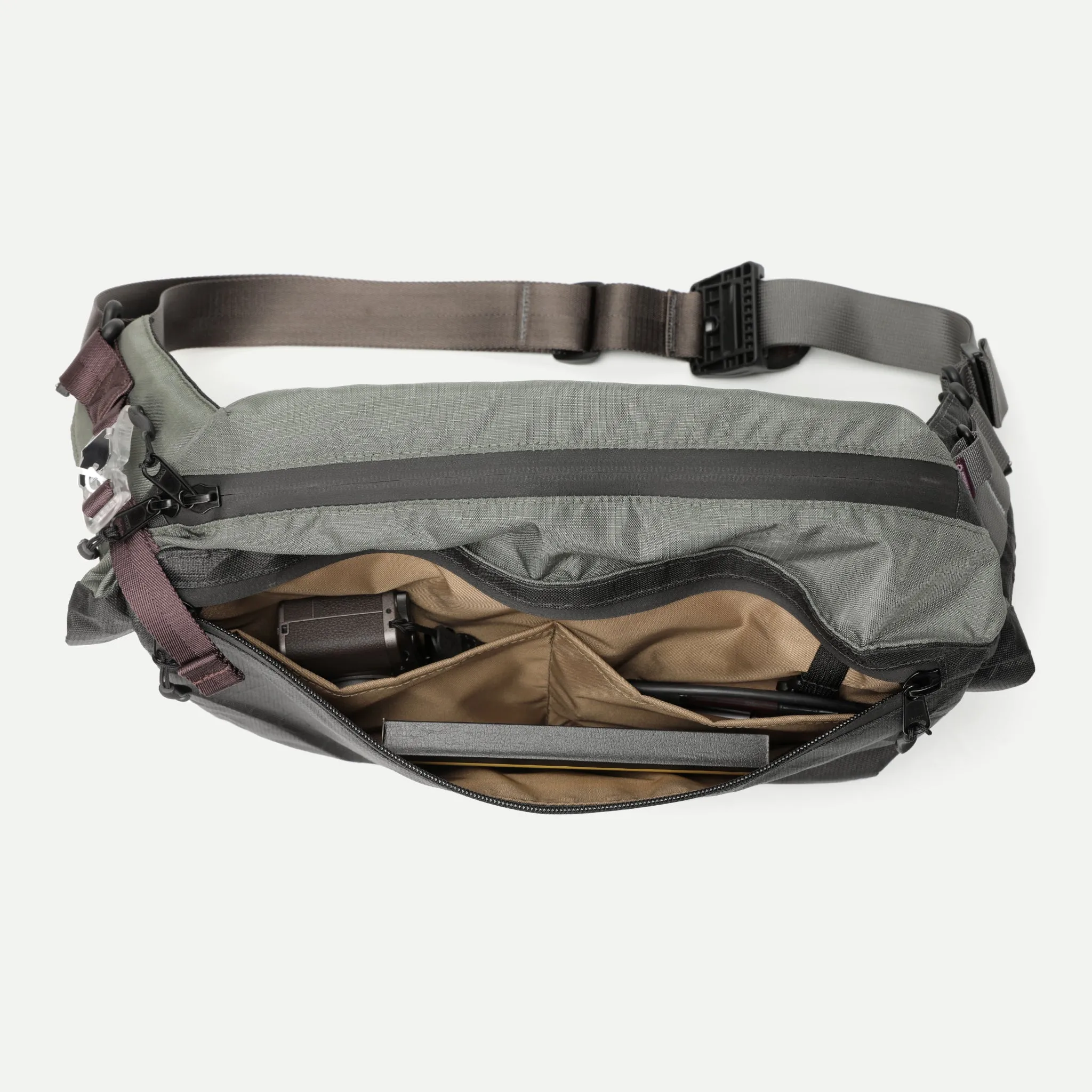 Unit Shoulder Bag - RND Edition - Dyneema - Black sold by DSPTCH product image thumbnail 5
