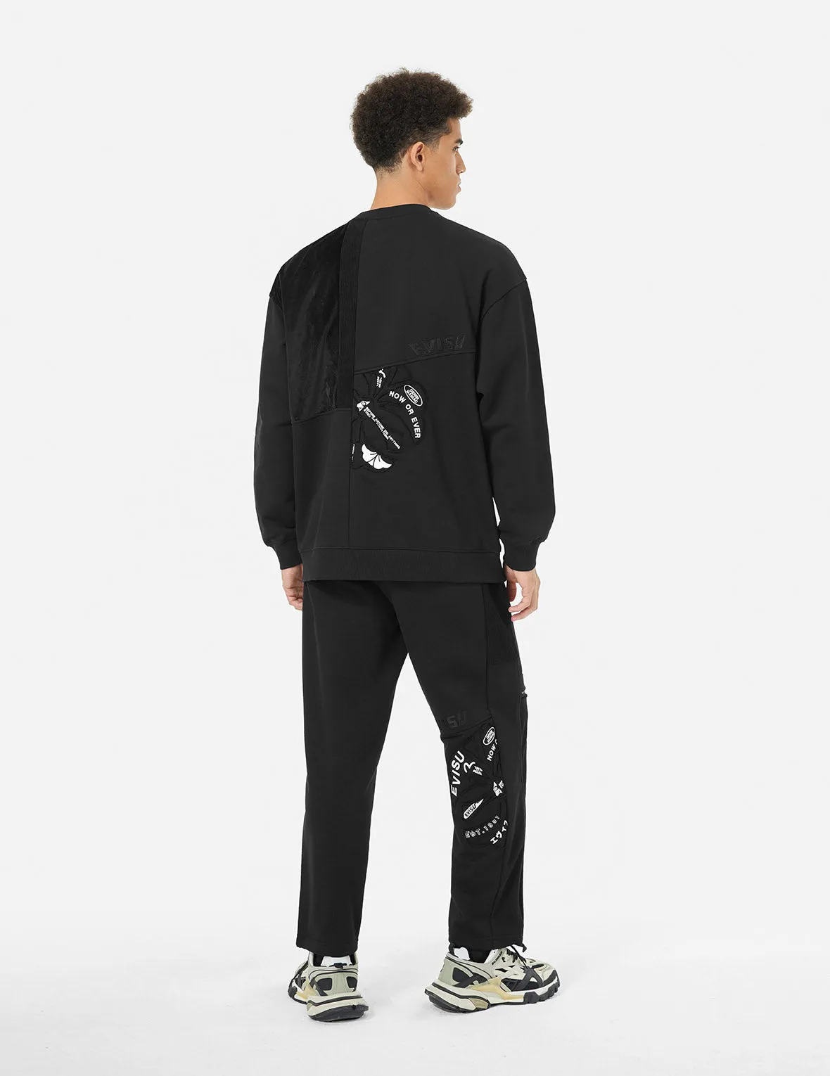 Kamon Appliqué Patchwork Loose Fit Sweatpants sold by Evisu product image thumbnail 4