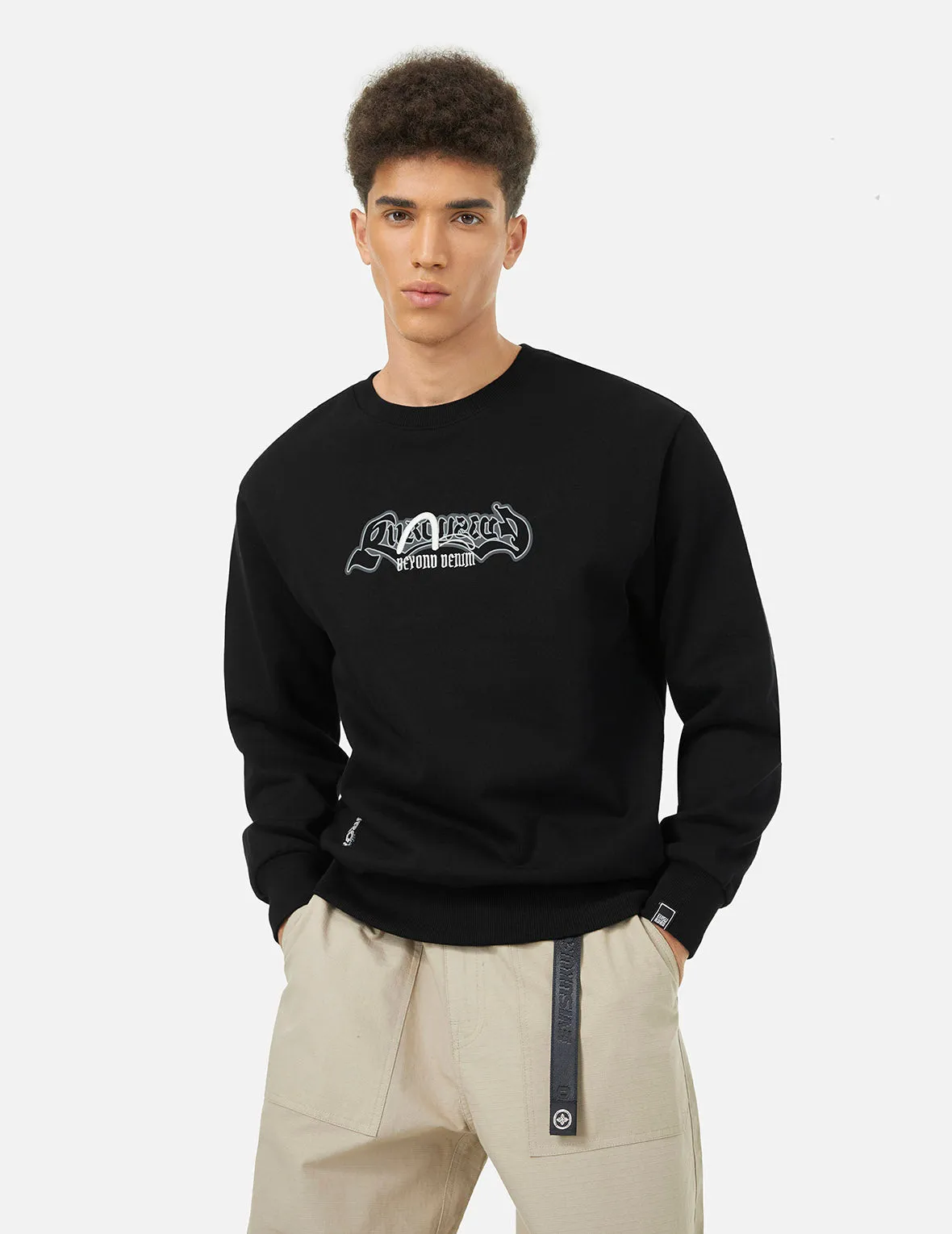 Yatagarasu Embrodiery Relax Fit Sweatshirt sold by Evisu product image thumbnail 4