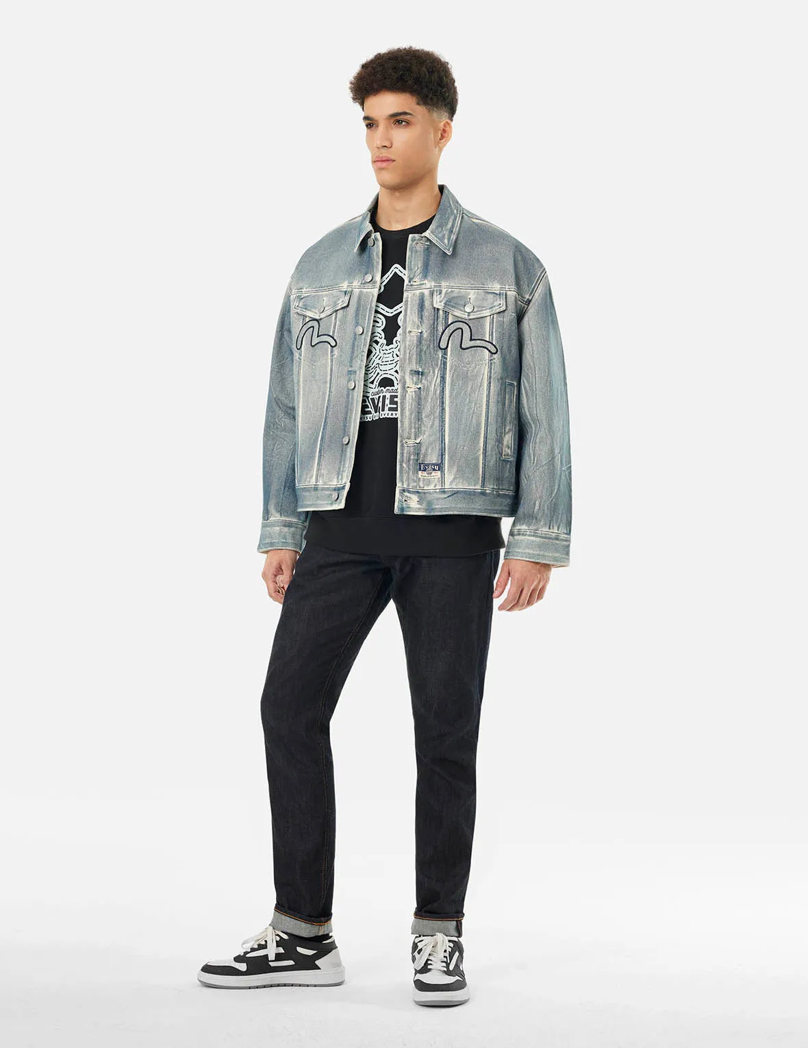 Kamon and Seagull Appliqué with Rubbing Print Fashion Fit Denim Jacket sold by Evisu product image thumbnail 4