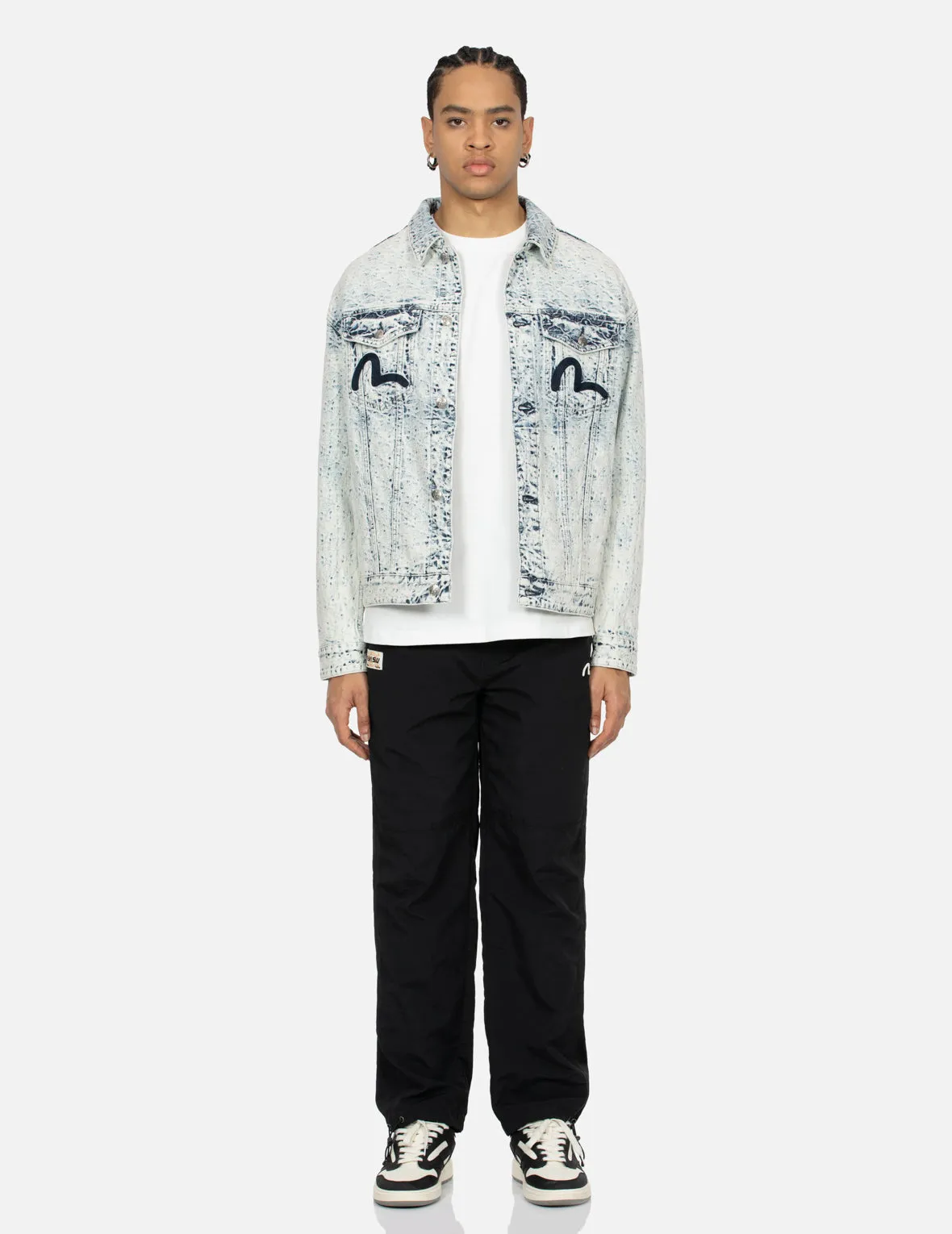 Allover Kamon Jacquard and Seagull Embroidery Loose Fit Denim Jacket sold by Evisu product image thumbnail 5