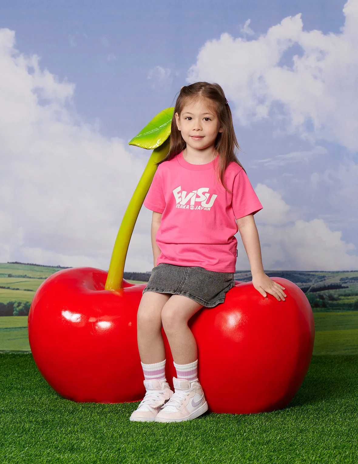 Logo and Daruma Takoyaki Print Regular Fit T-shirt sold by Evisu product image thumbnail 3