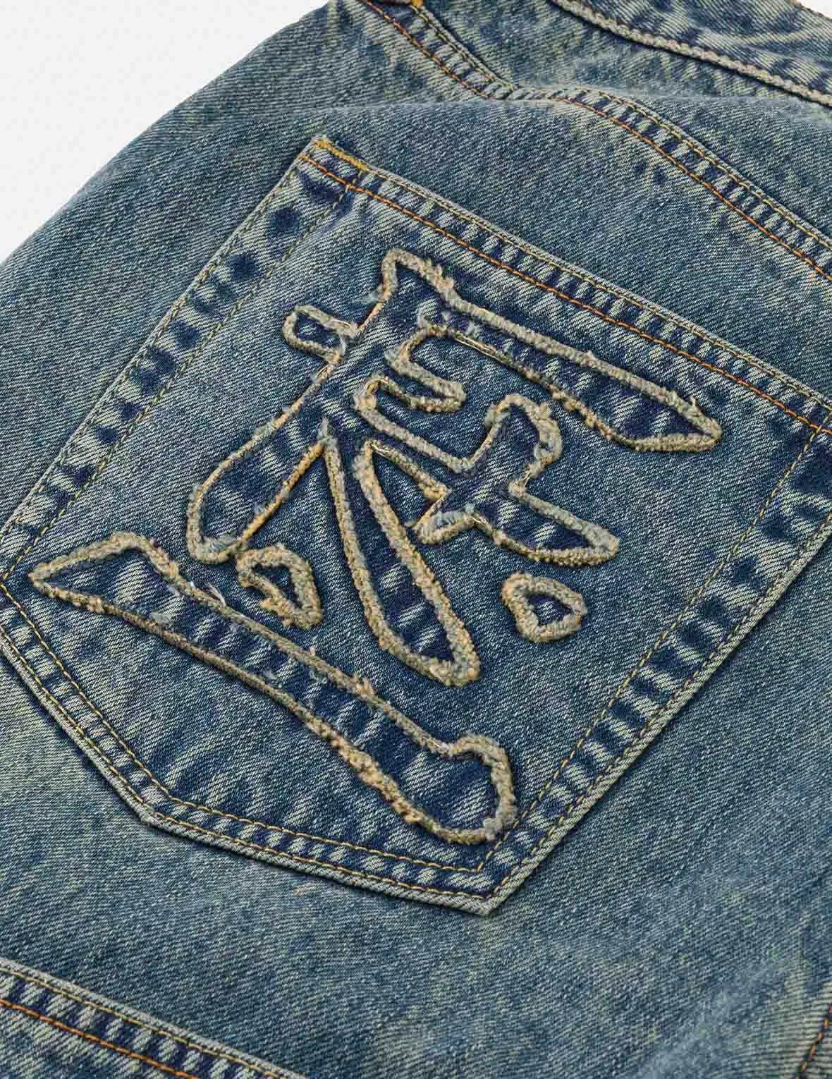 EVISU X F-LAGSTUF-F Dirty Washed and Embroideried Multi-Pocket Relax Fit Denim Jeans sold by Evisu product image thumbnail 4