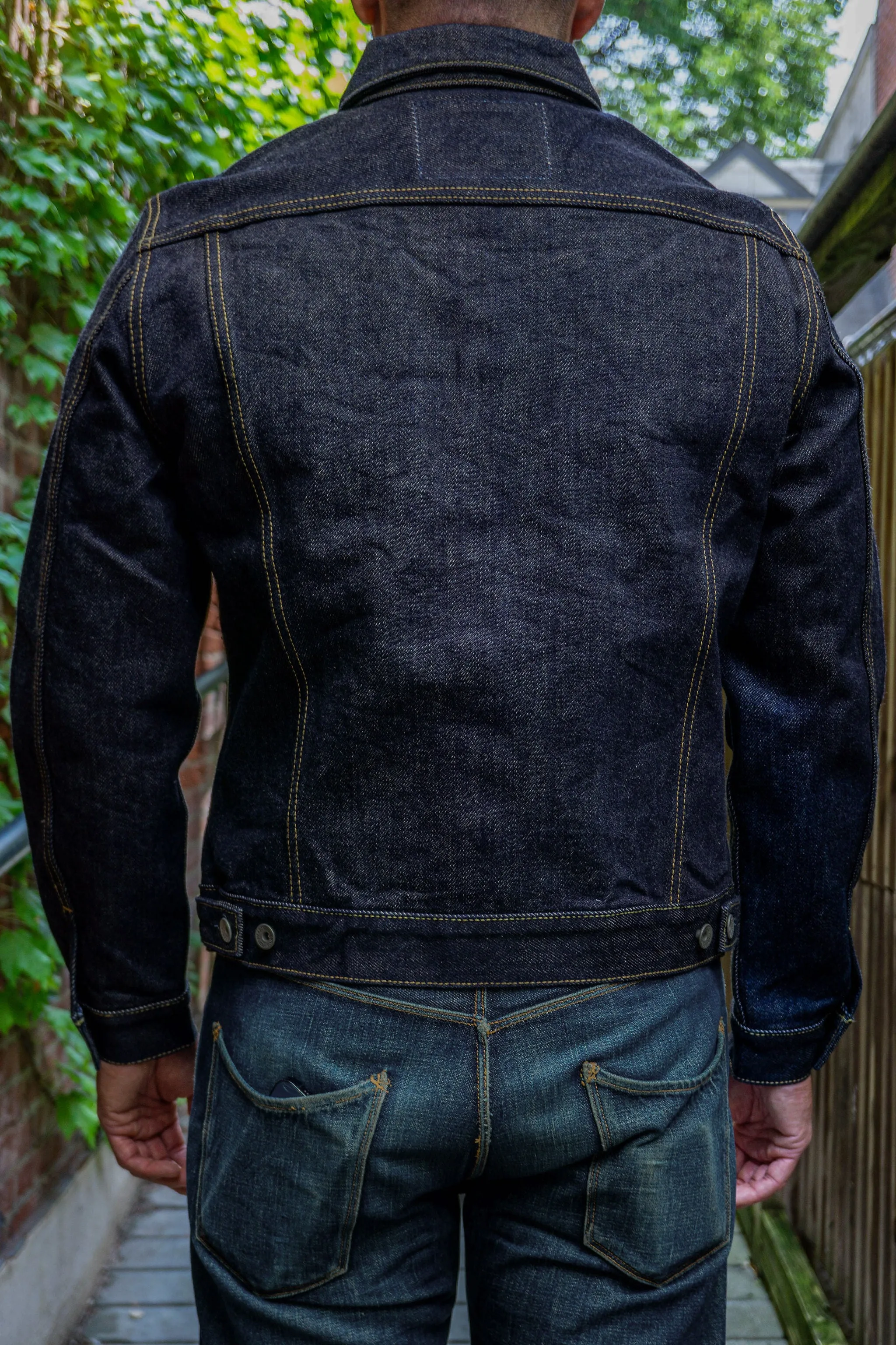 Iron Heart IH-526J 21oz Selvedge Denim Type III Jacket - Indigo sold by Franklin and Poe product image thumbnail 3