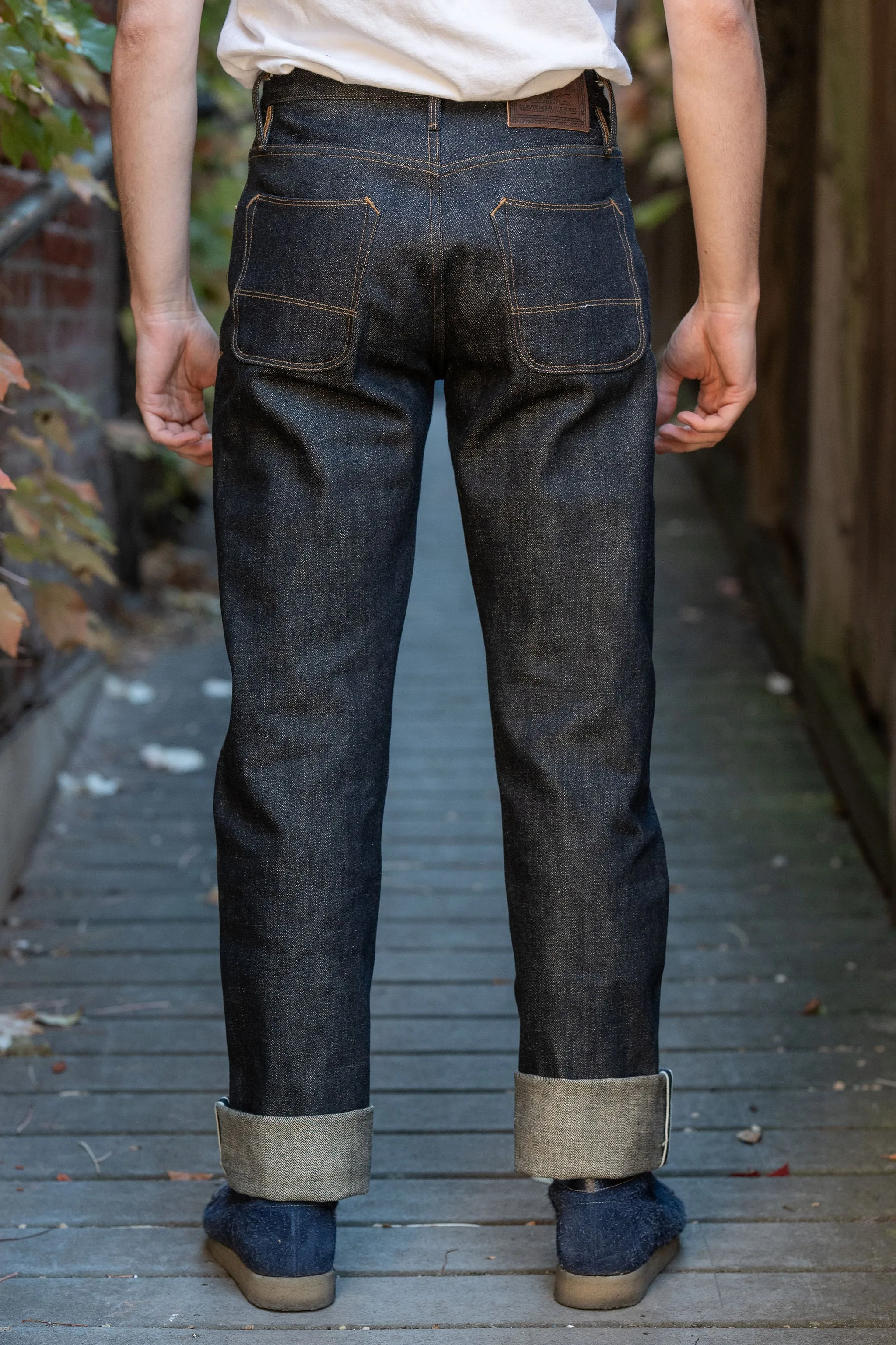 Freenote Cloth Belford - 15oz Indigo sold by Franklin and Poe product image thumbnail 3