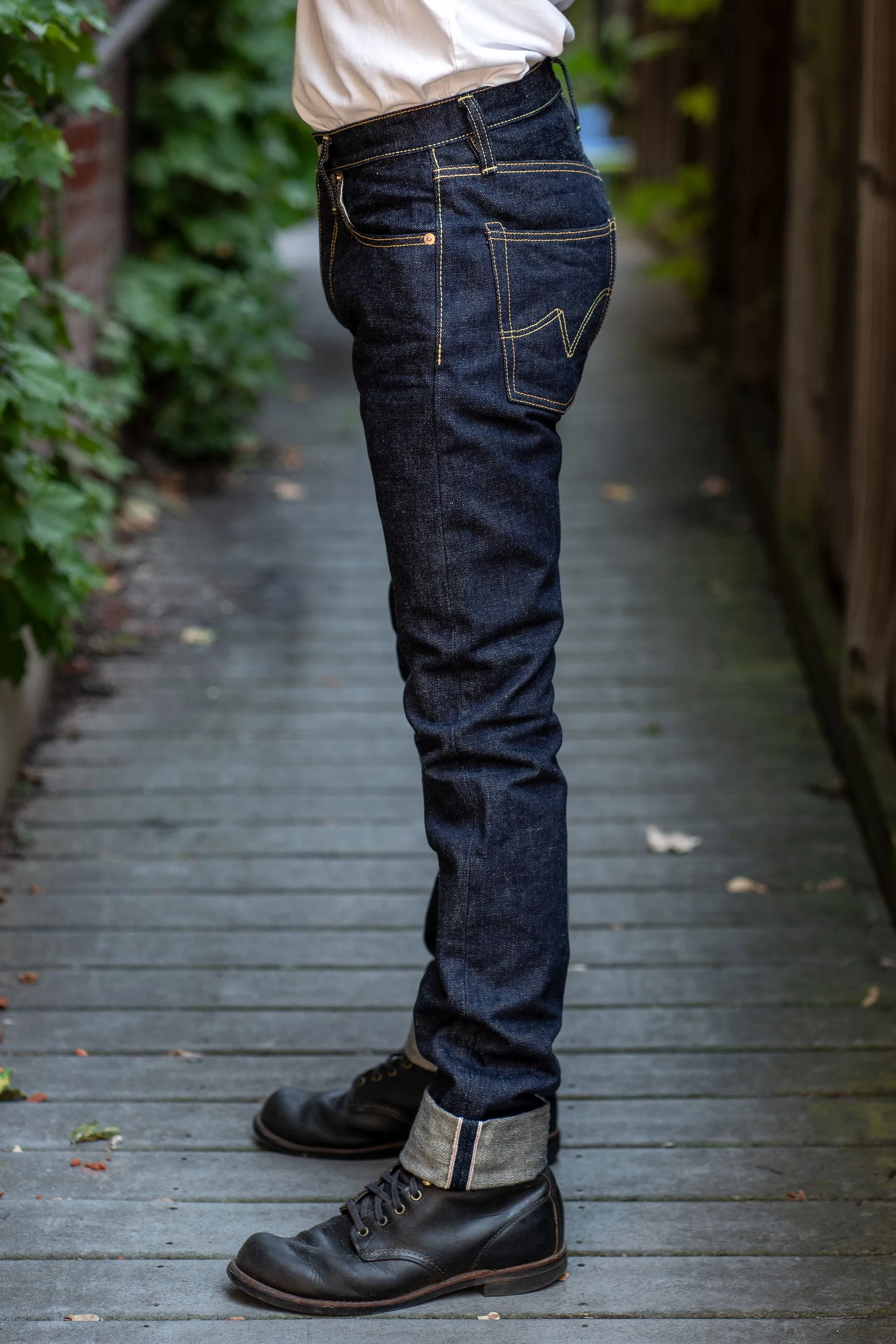 Iron Heart IH-555S-18 18oz Vintage Selvedge Denim Super Slim Cut Jeans - Indigo sold by Franklin and Poe product image thumbnail 2