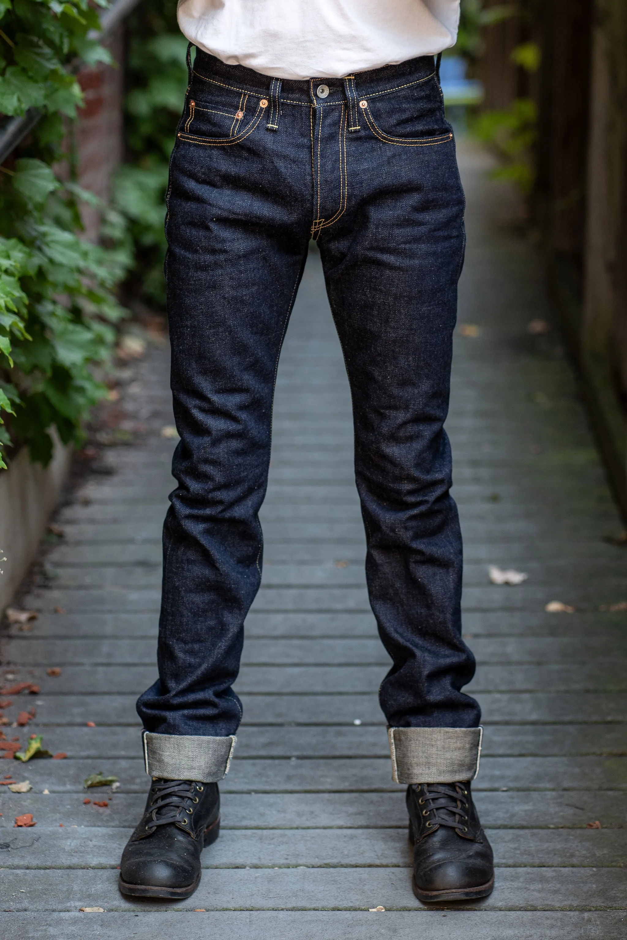 Iron Heart IH-555S-18 18oz Vintage Selvedge Denim Super Slim Cut Jeans - Indigo sold by Franklin and Poe