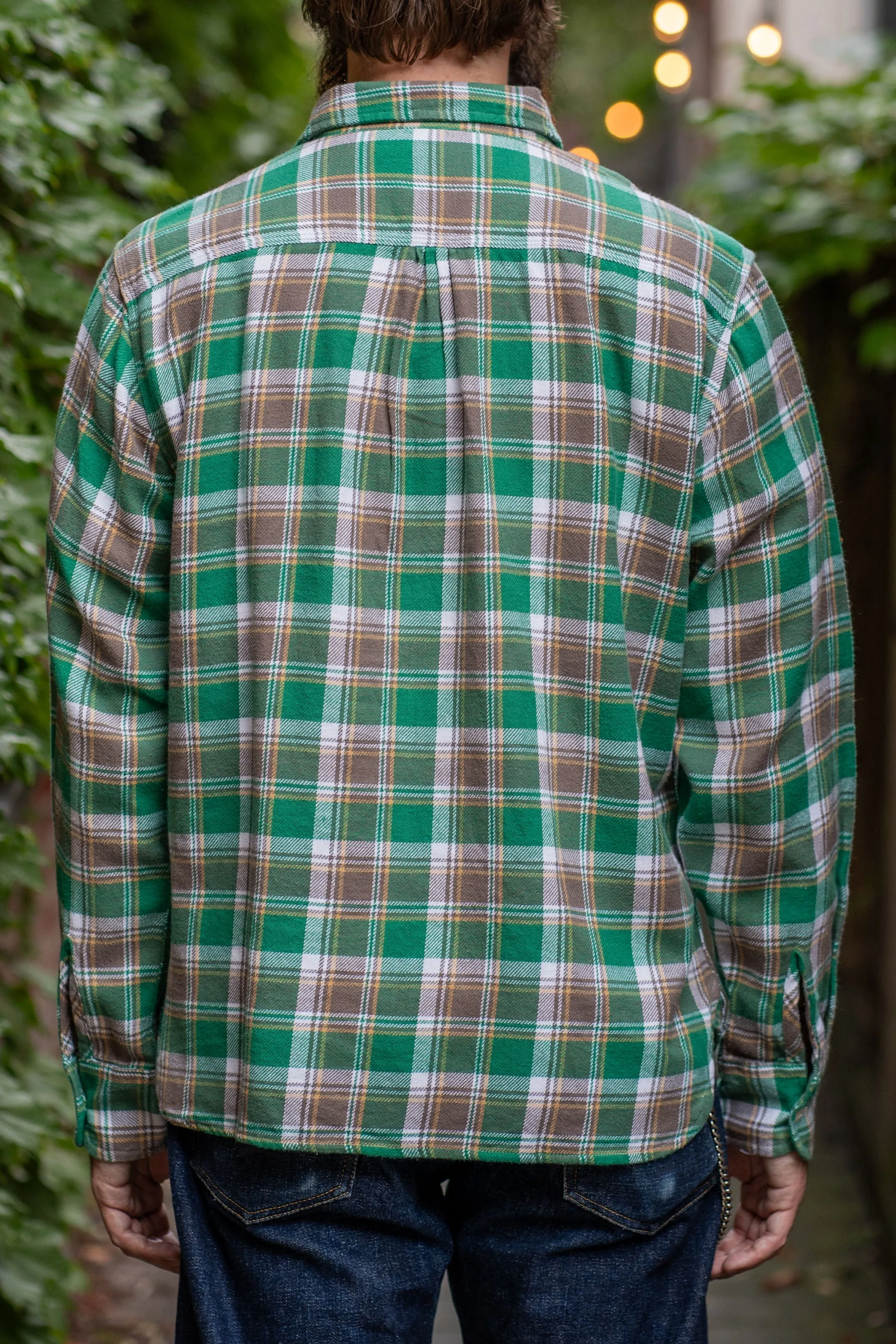 Wythe Washed Flannel Workshirt - Spring Pastures sold by Franklin and Poe product image thumbnail 3