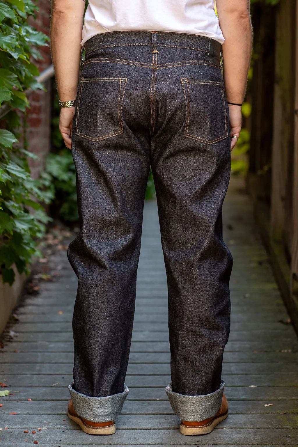 Momotaro 0906-13 - 13oz Zimbabwe Cotton Classic Straight sold by Franklin and Poe product image thumbnail 3