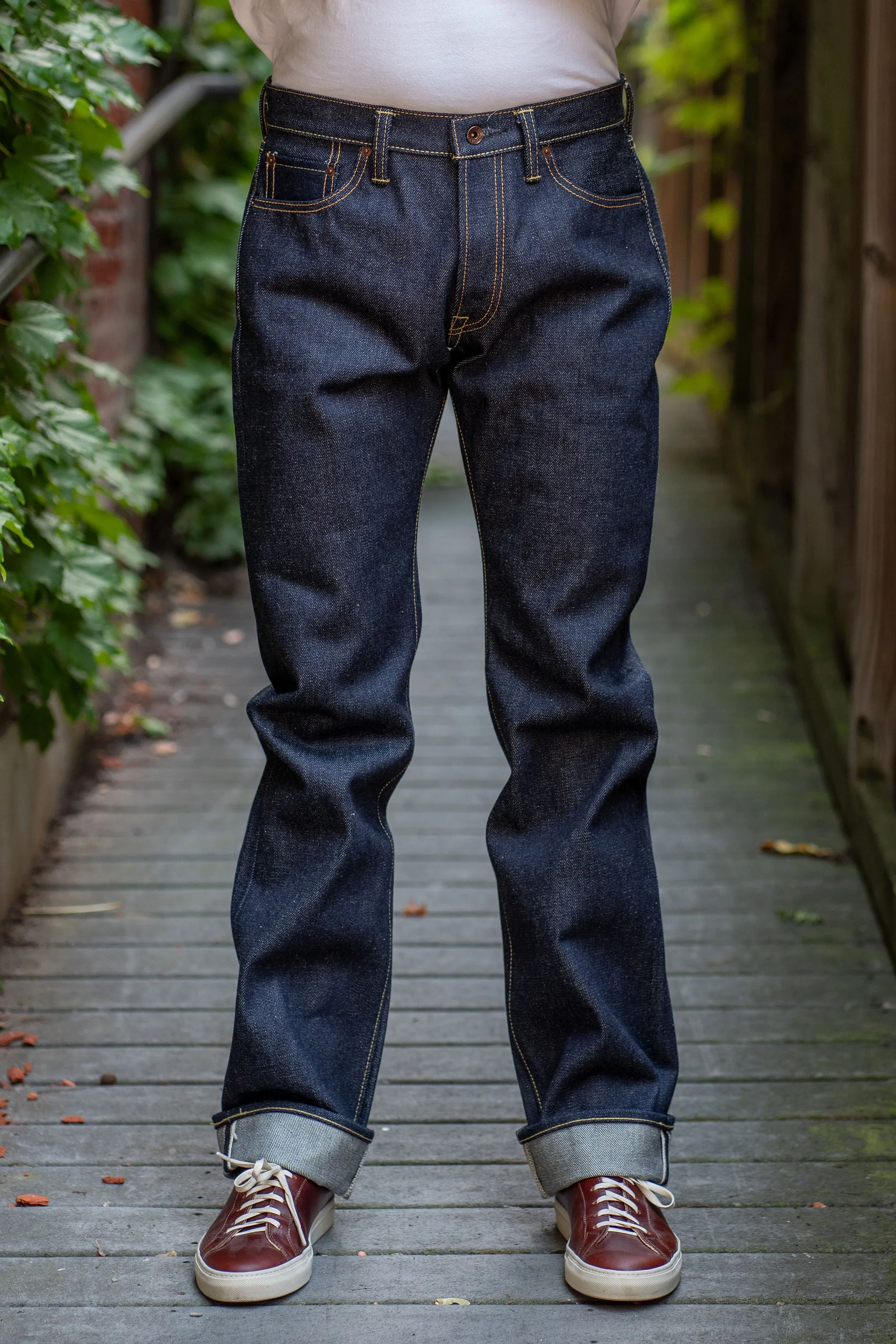 Iron Heart IH-634S-UHR 21/23oz Raw Selvedge Denim Straight Cut Jeans - Indigo sold by Franklin and Poe