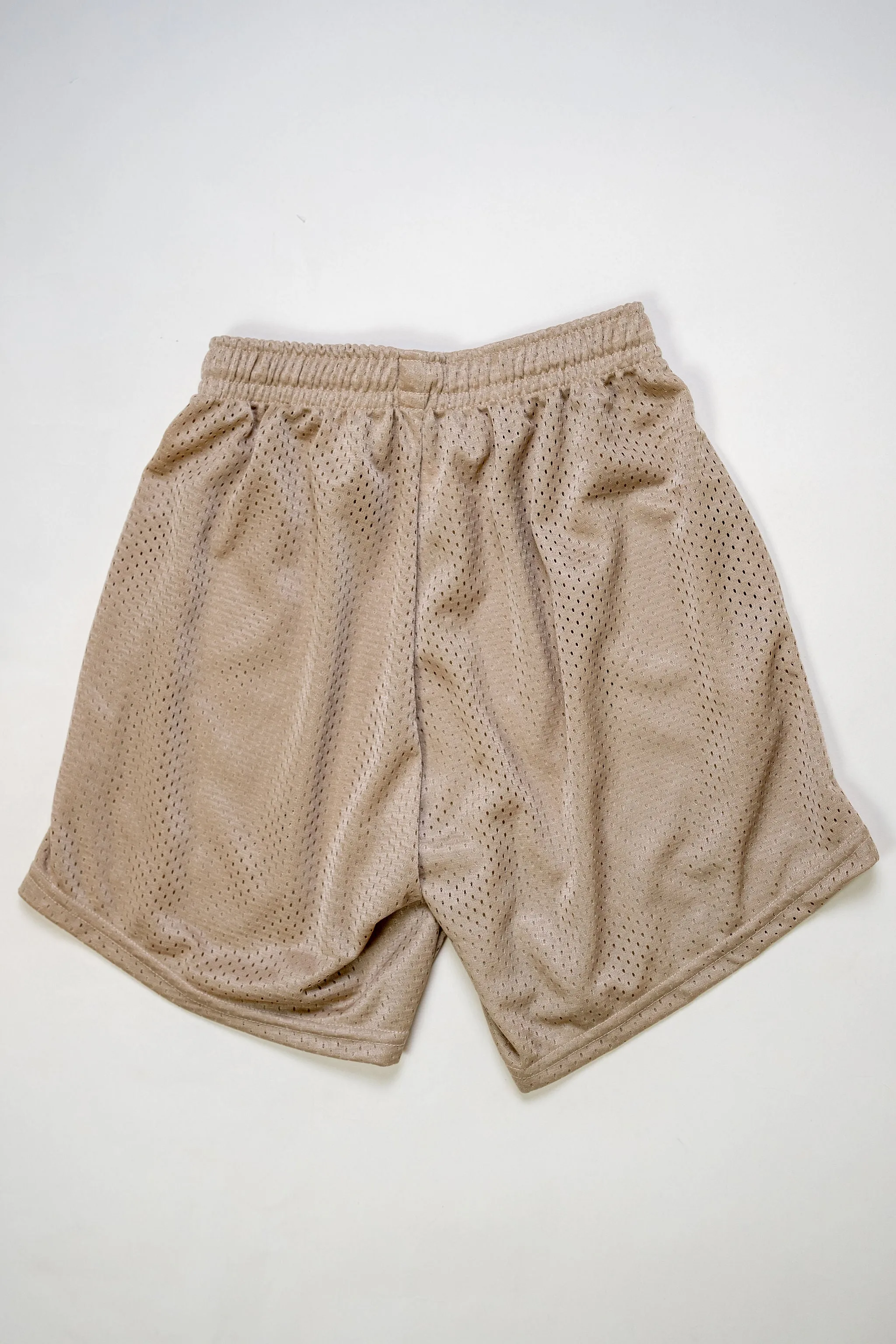 American Trench O.E. Classic Shorts - Vegas Gold sold by Franklin and Poe product image thumbnail 2
