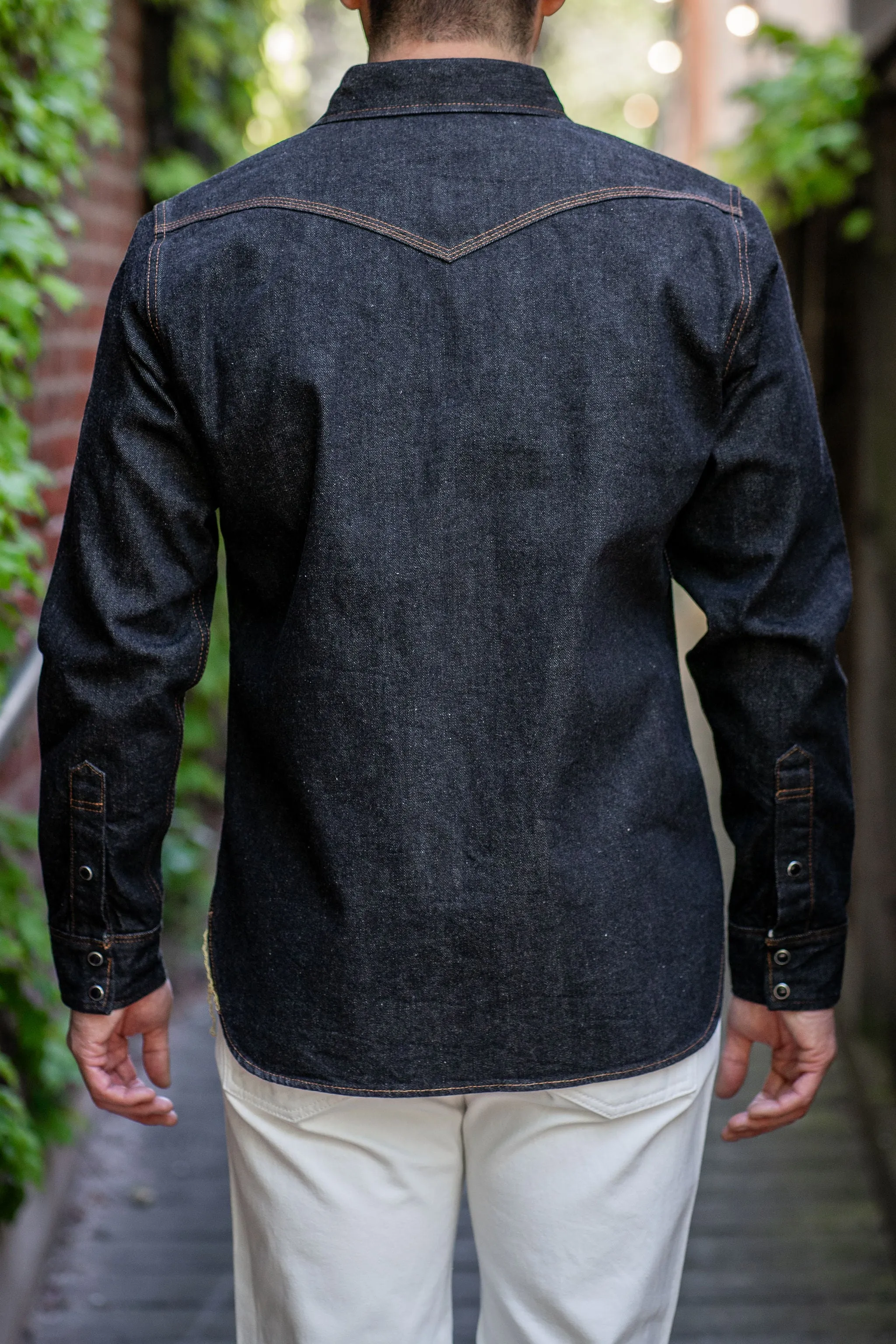 Iron Heart IHSH-33-IND 12oz Selvedge Denim Western Shirt - Indigo sold by Franklin and Poe product image thumbnail 3