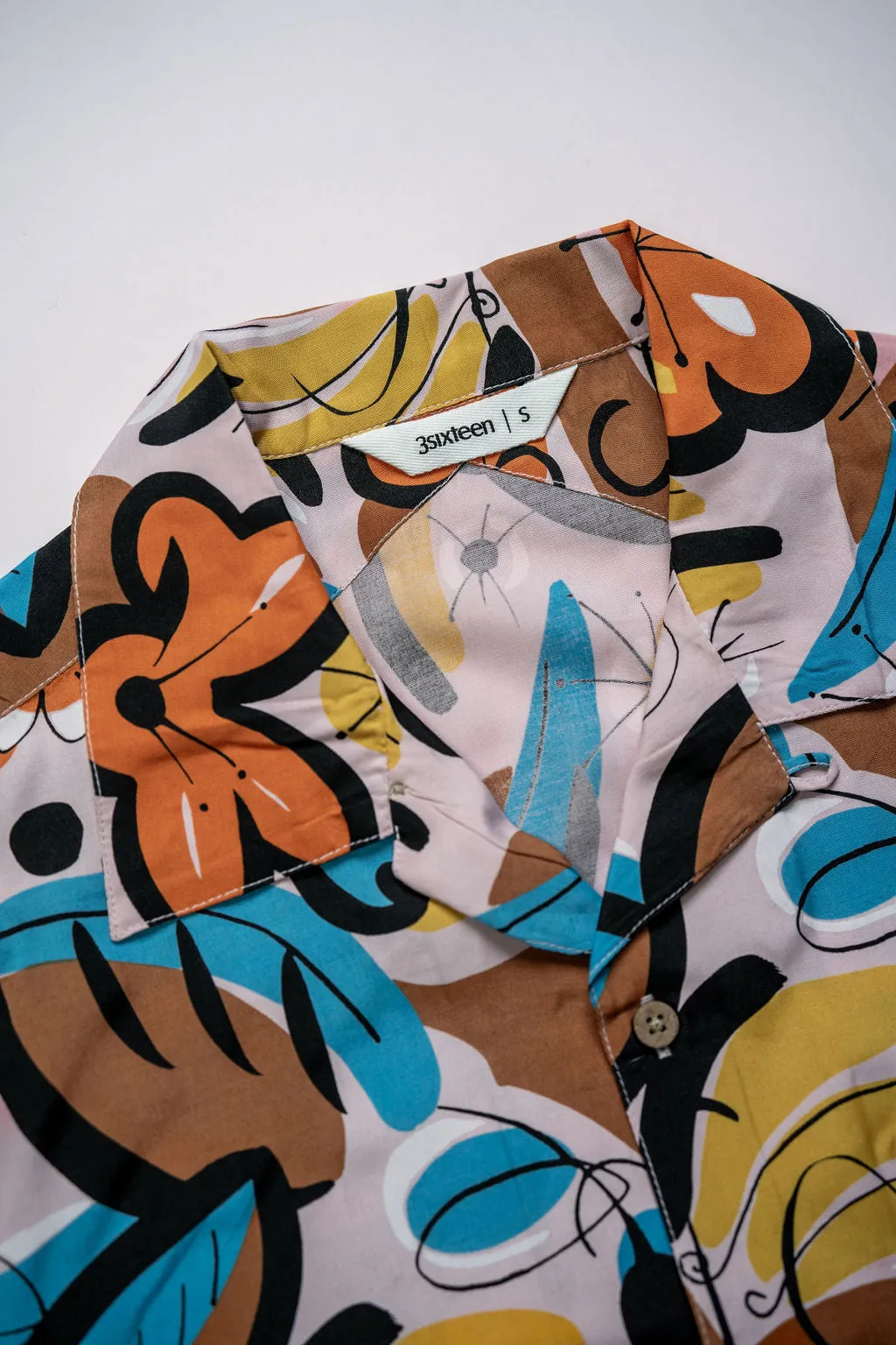 3sixteen Vacation Shirt - Tropical Print sold by Franklin and Poe product image thumbnail 5