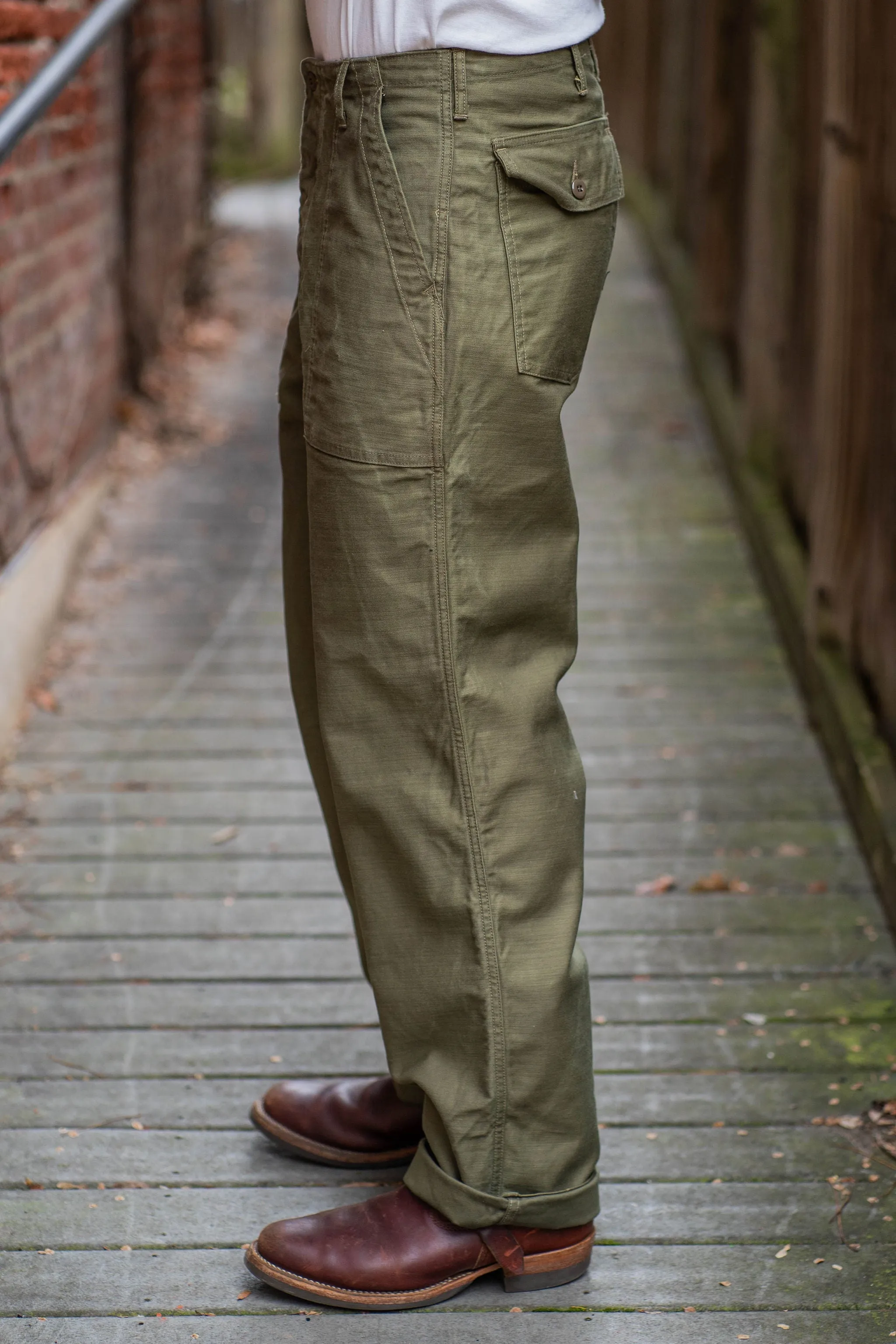 Left Field NYC OG-107 - 12 oz Baker Back Cotton Satin sold by Franklin and Poe product image thumbnail 2