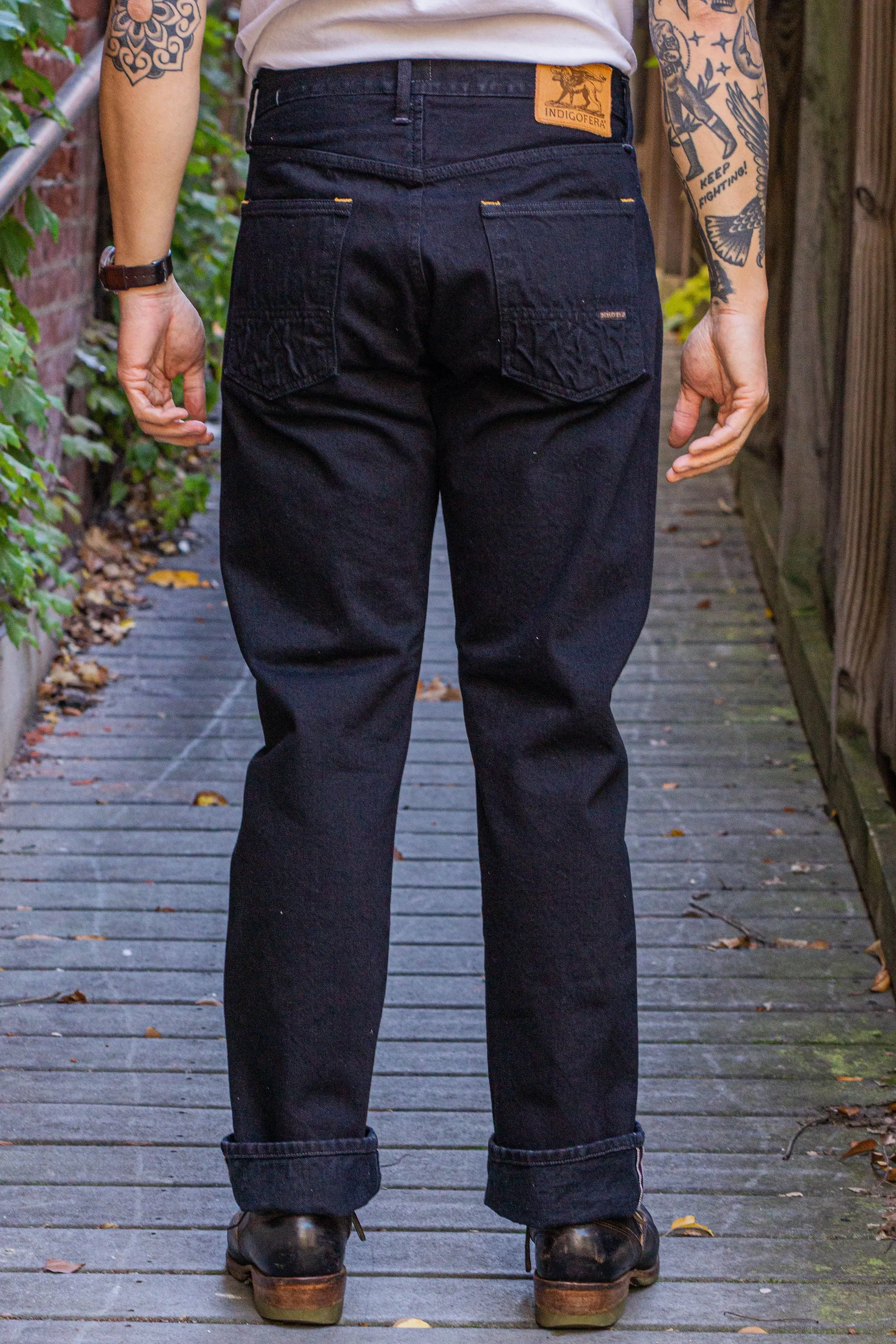 Indigofera Kirk - Gunpowder sold by Franklin and Poe product image thumbnail 3