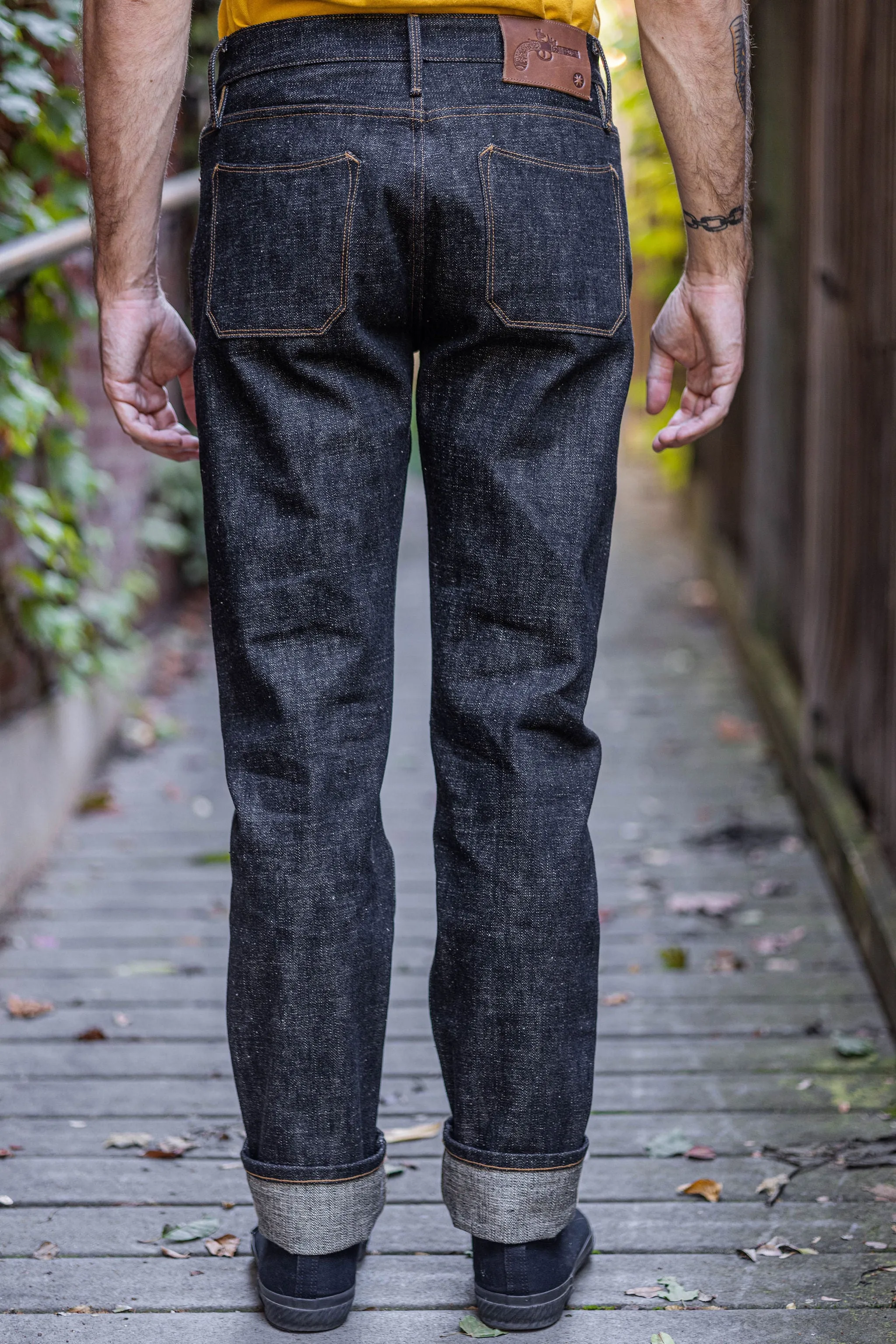 Freenote Cloth Portola - 17oz Black White Slub sold by Franklin and Poe product image thumbnail 3