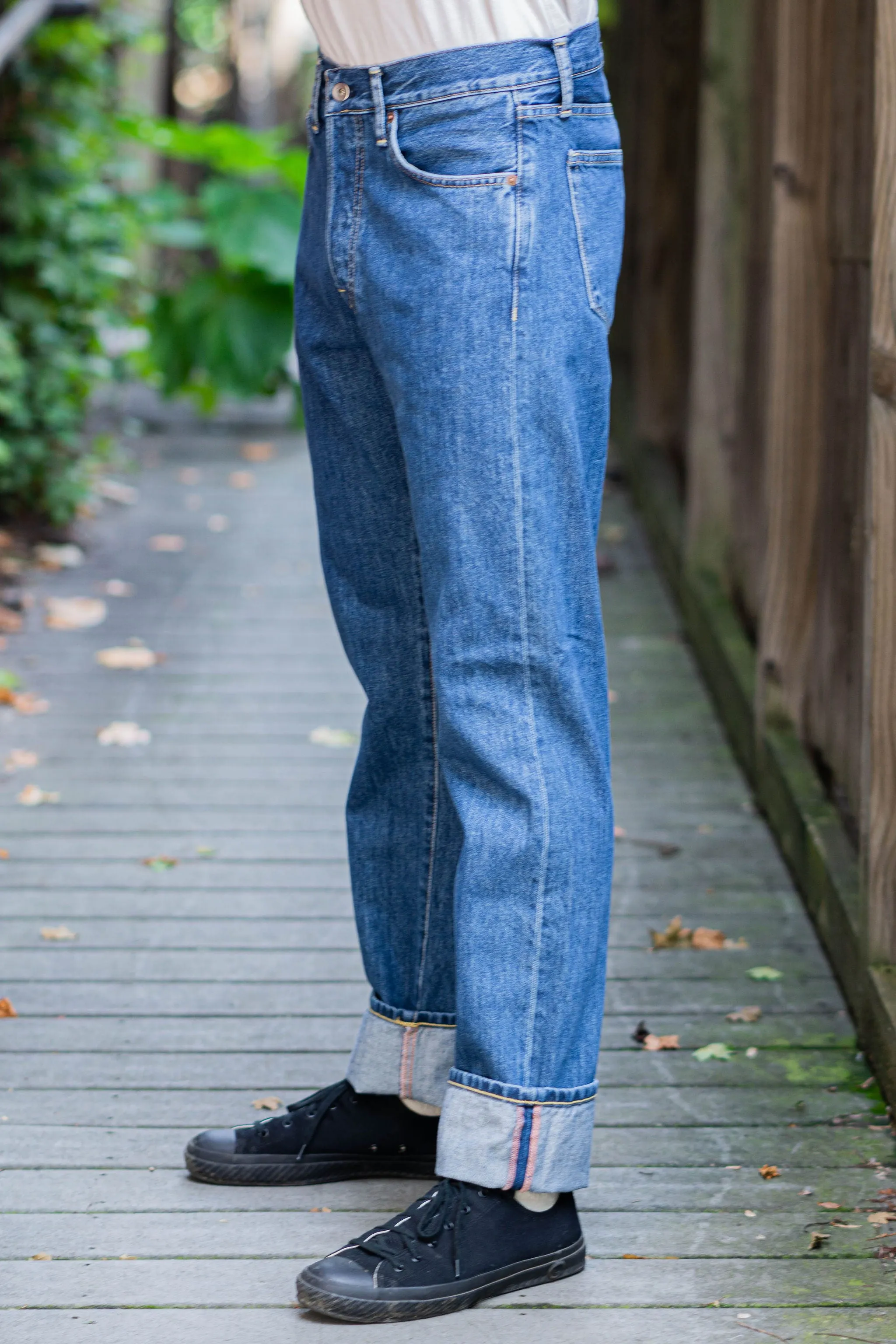 C.O.F. Studio M6 Straight - 13 oz. Selvedge 6x Wash sold by Franklin and Poe product image thumbnail 2