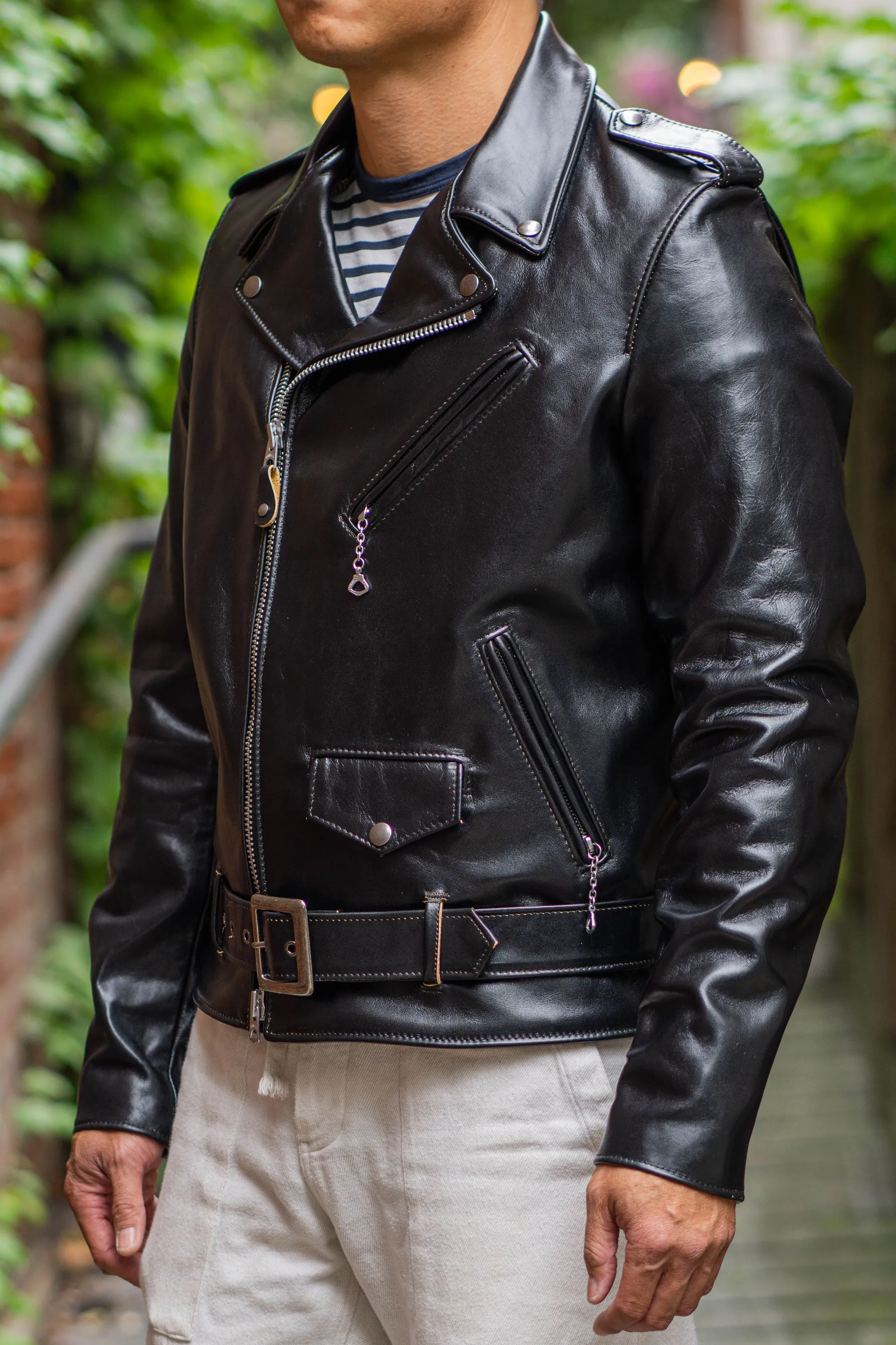 Schott NYC PER62 Perfecto Teacore Leather Motorcycle Jacket sold by Franklin and Poe product image thumbnail 2