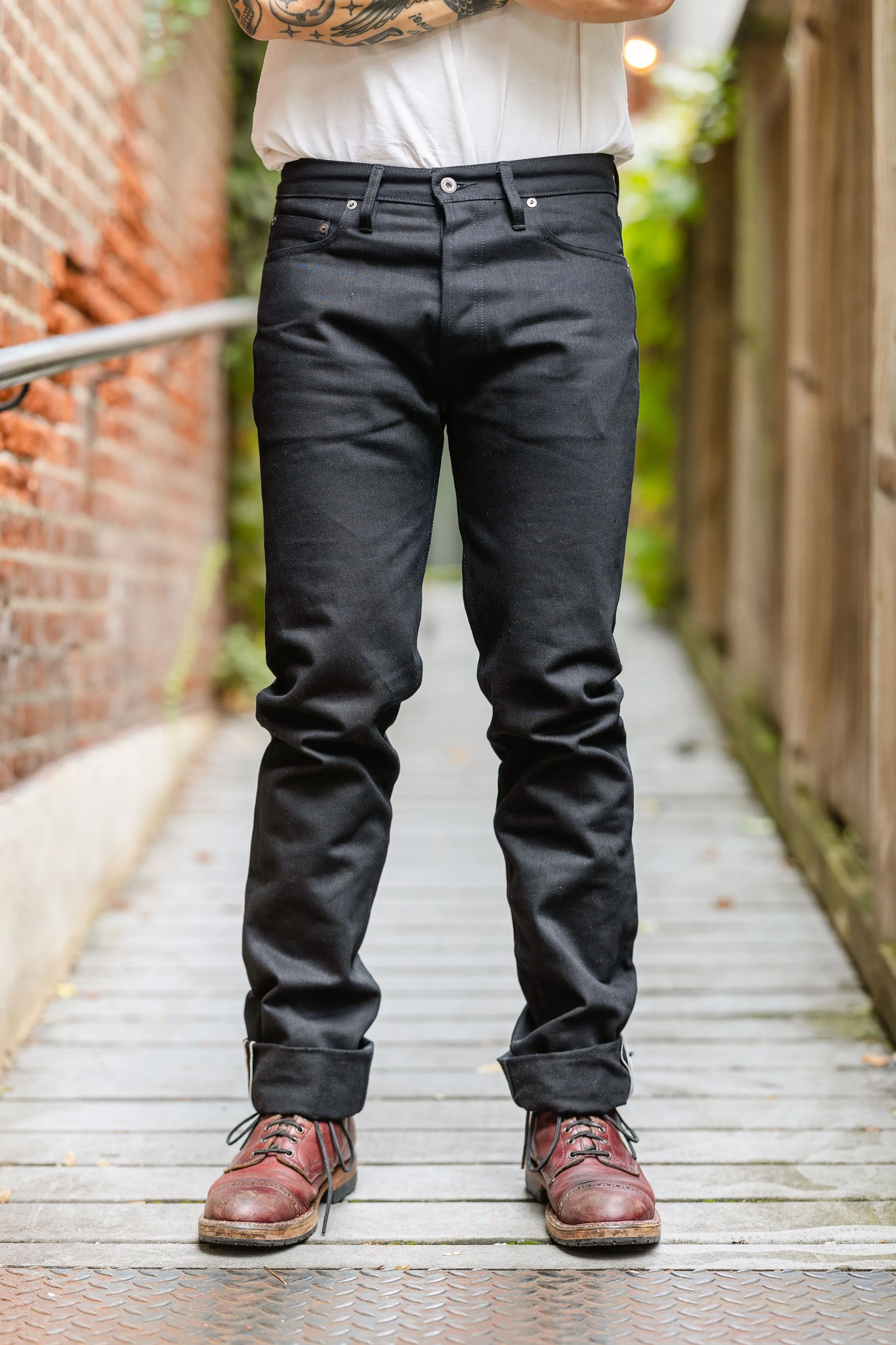 3sixteen CT-220x - Classic Tapered Double Black Selvedge sold by Franklin and Poe