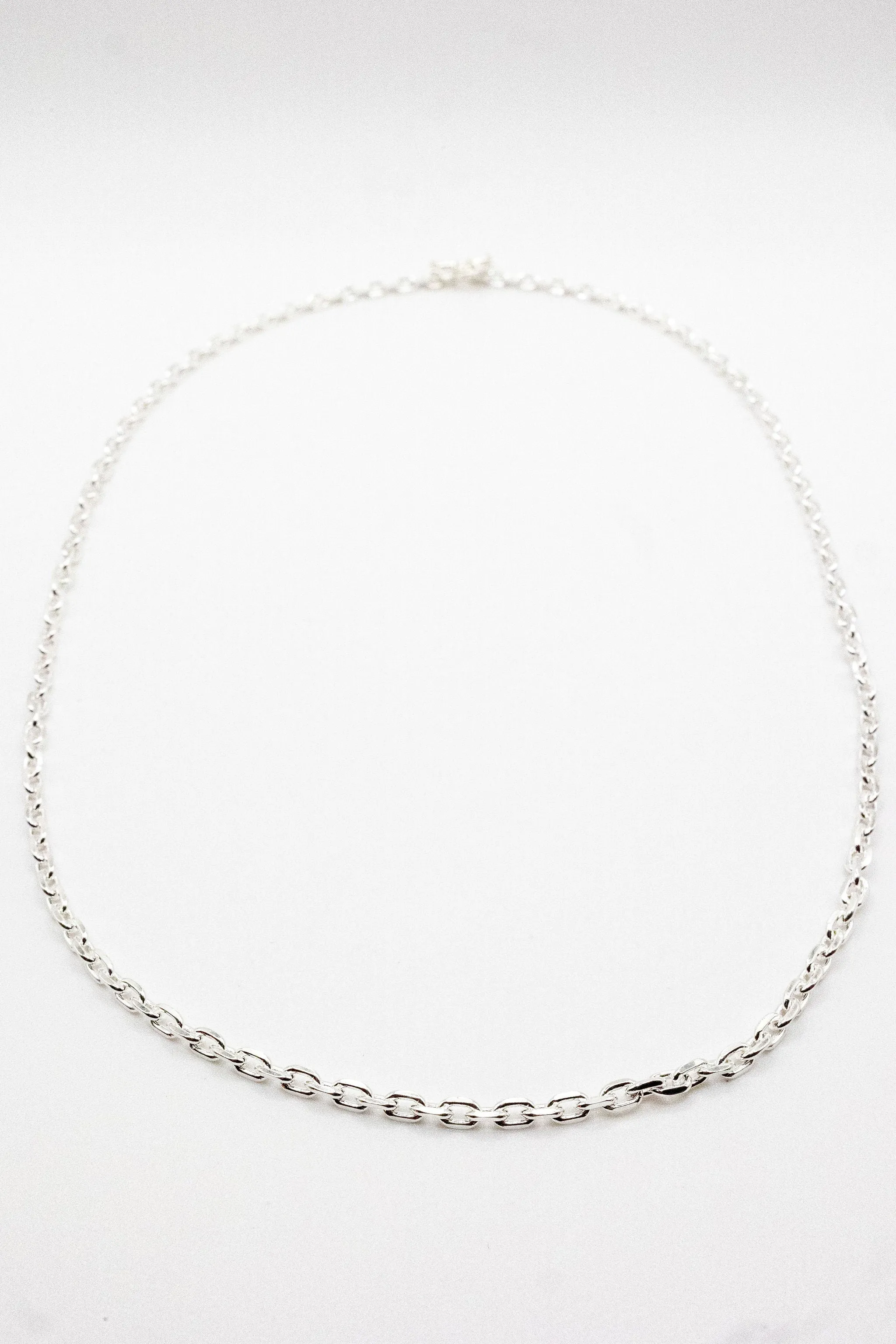 First Arrow's O-063-T Silver T Bar Chain - 55cm sold by Franklin and Poe