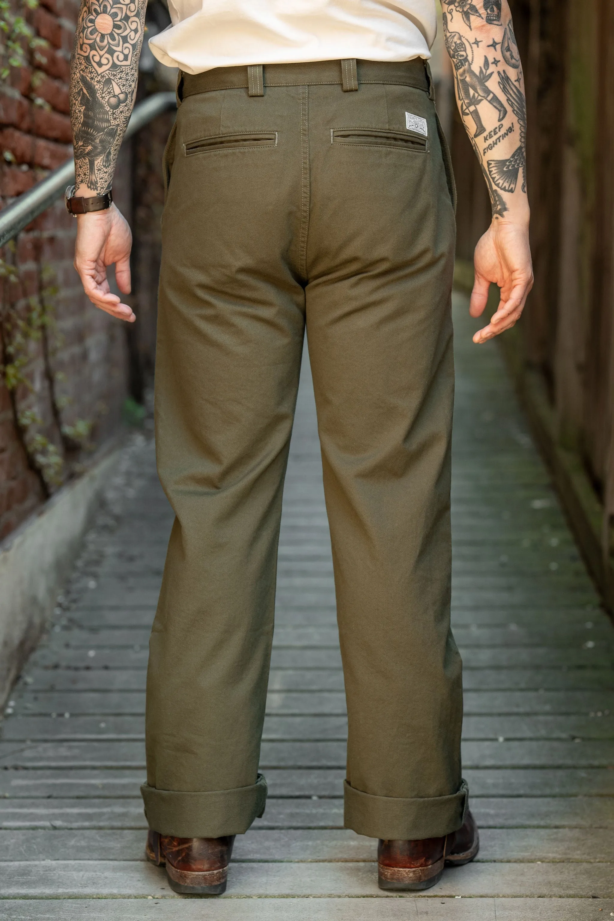 Freenote Cloth Shifter Pant - Olive sold by Franklin and Poe product image thumbnail 3