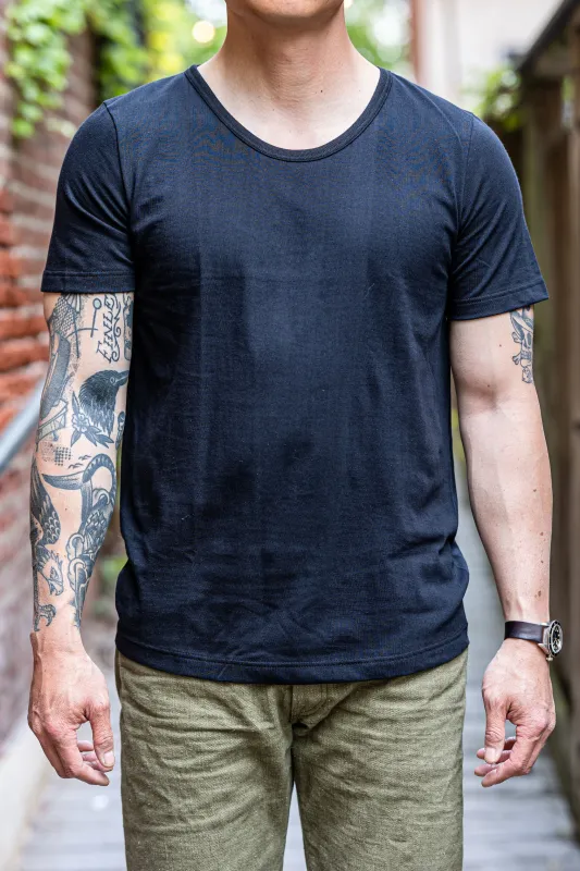 Merz b. Schwanen 1970's V-Neck T-Shirt - Deep Black made by Merz B. Schwanen