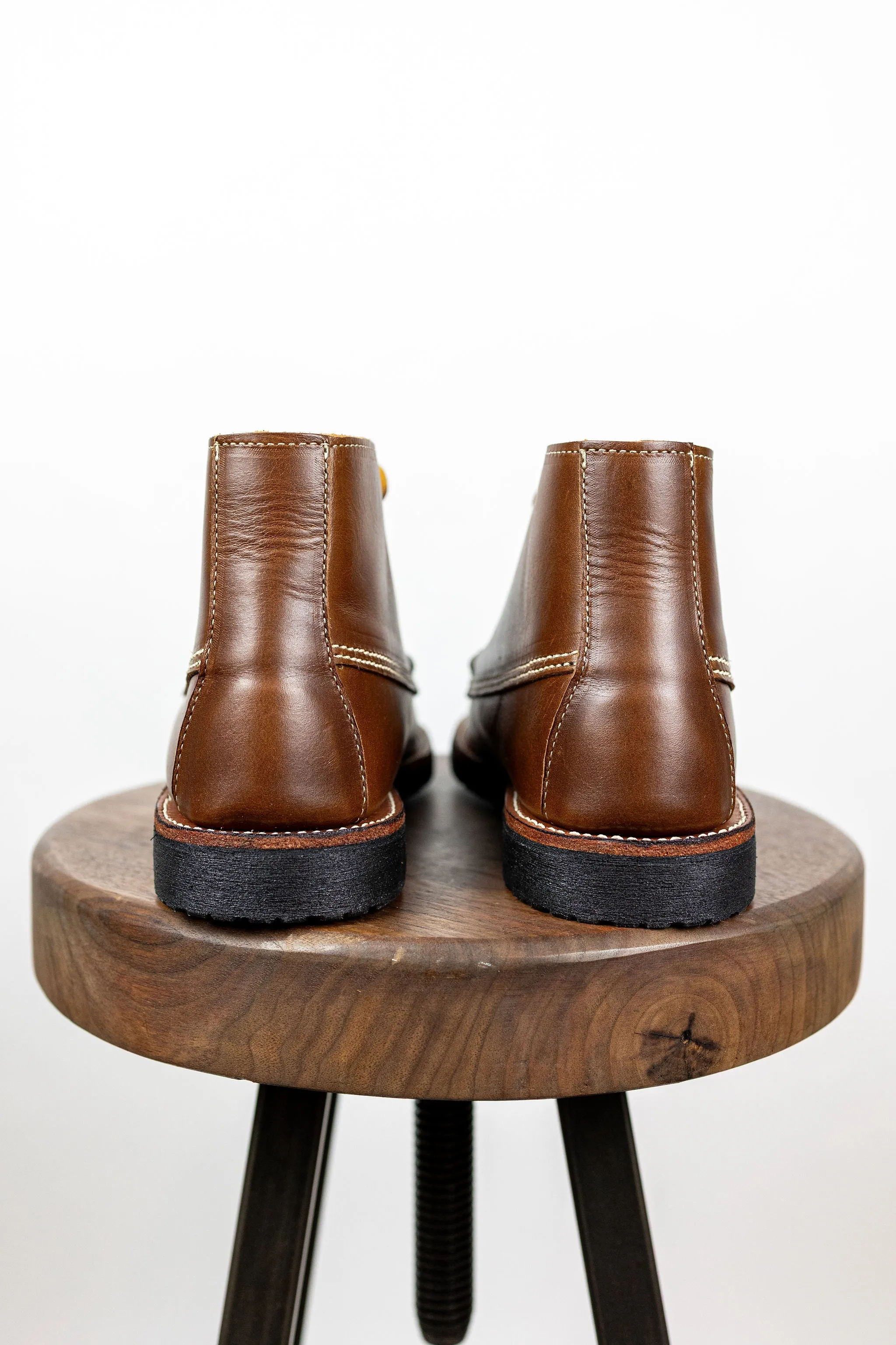 Easymoc Old Port - Cigar Leather sold by Franklin and Poe product image thumbnail 3