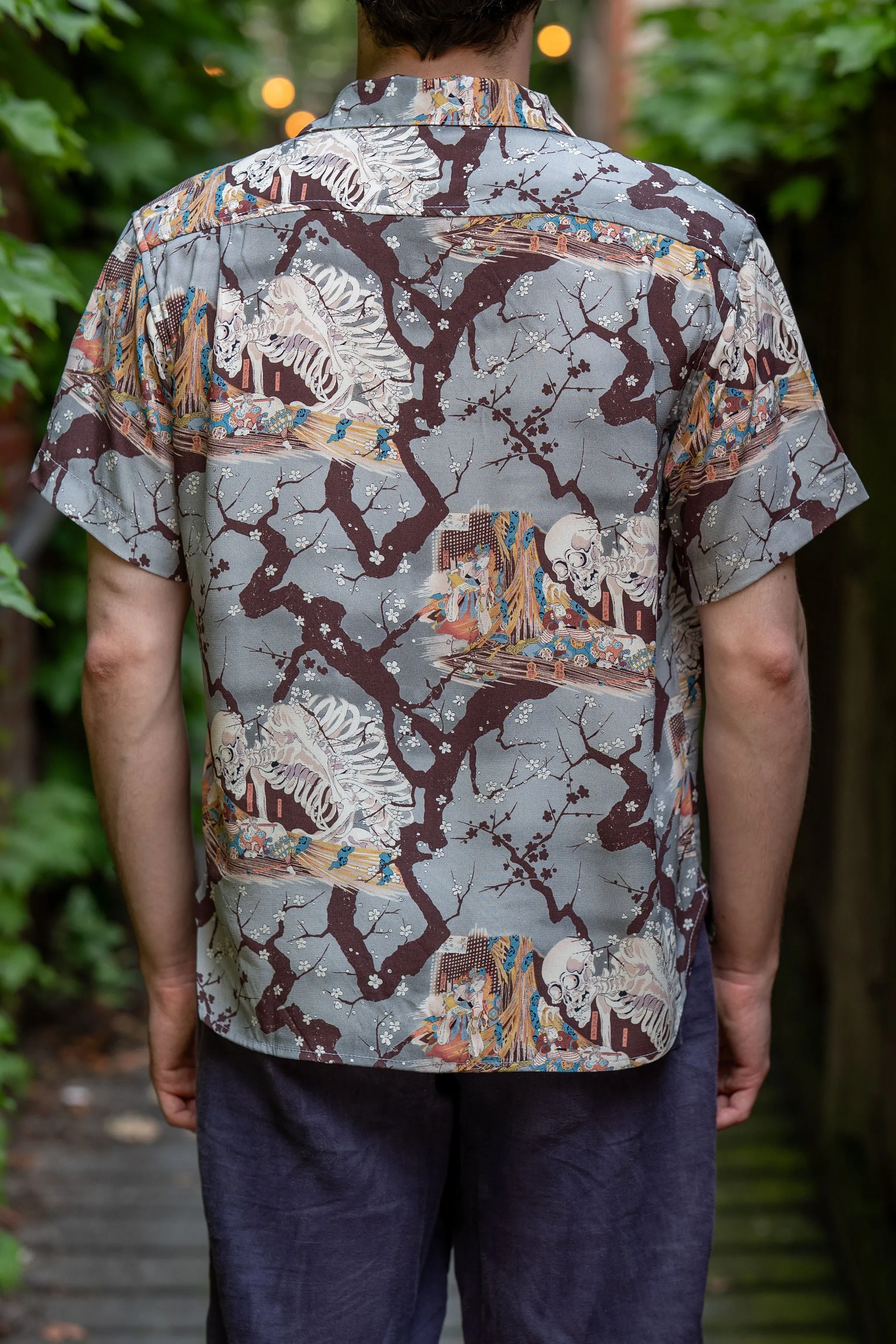 Freenote Cloth Hawaiian - Light Blue Skeleton sold by Franklin and Poe product image thumbnail 3