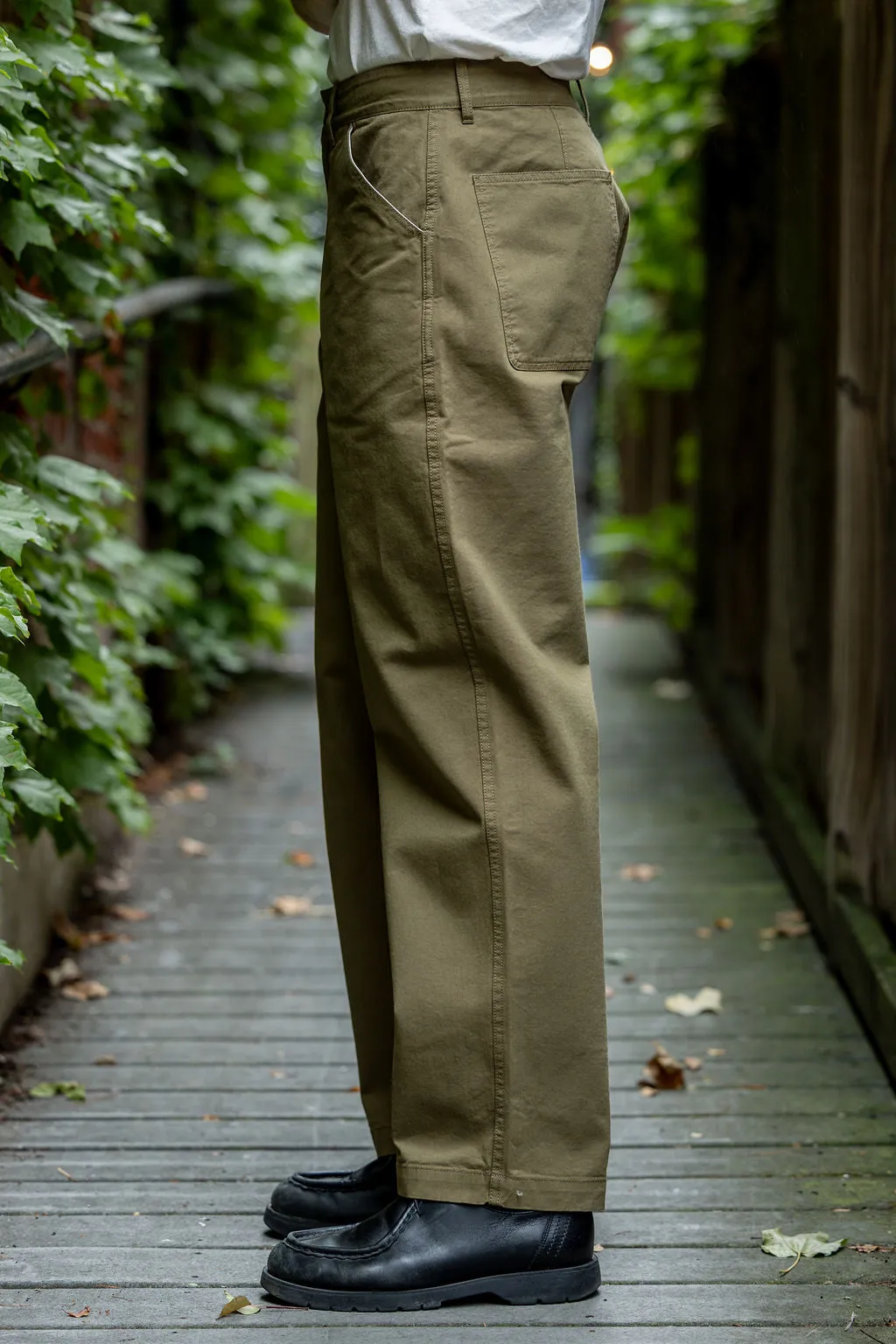 Knickerbocker Pacific Twill Pant - Loden sold by Franklin and Poe product image thumbnail 2