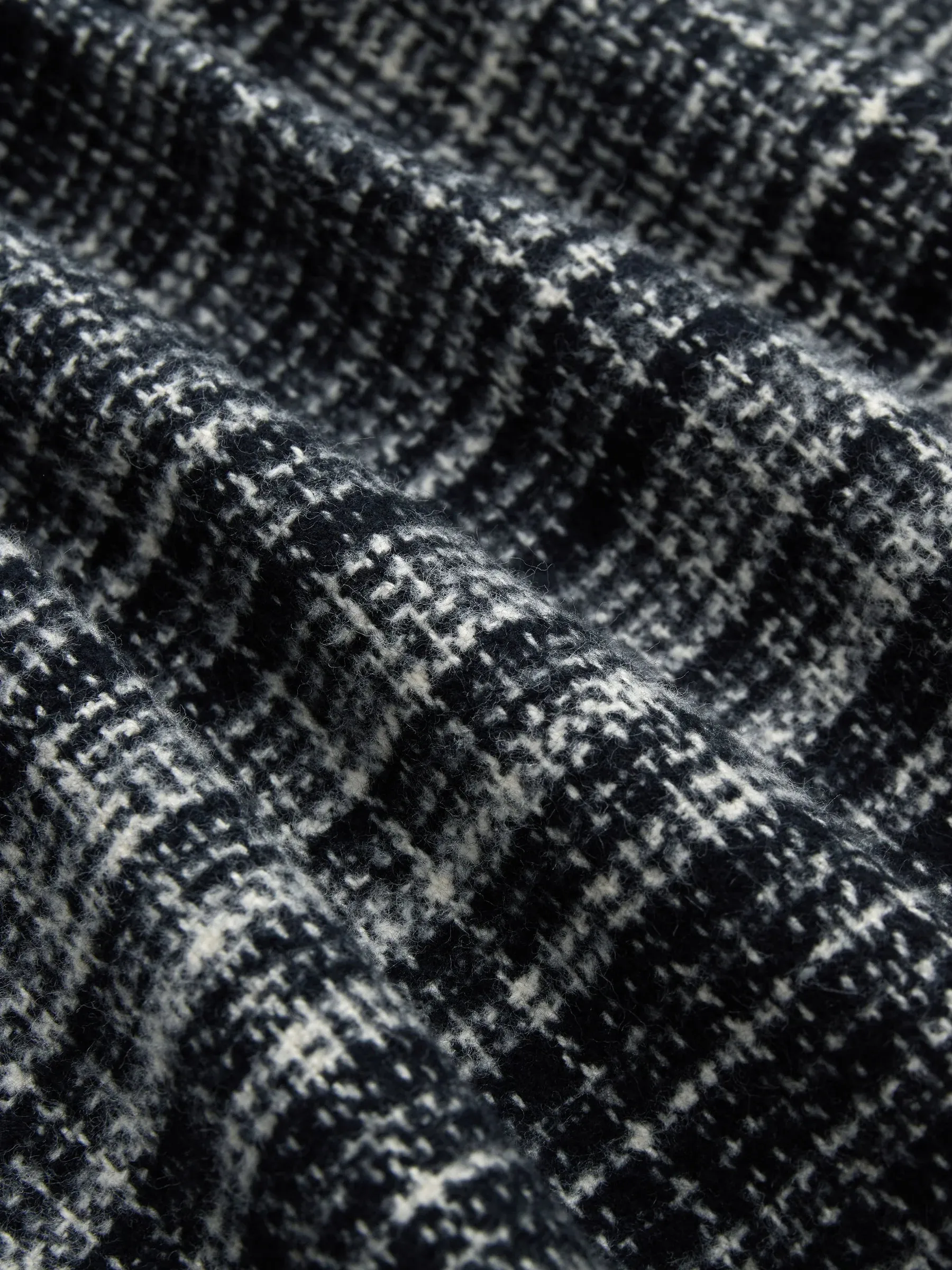 3sixteen Utility Flannel - Static Plaid sold by Franklin and Poe product image thumbnail 3