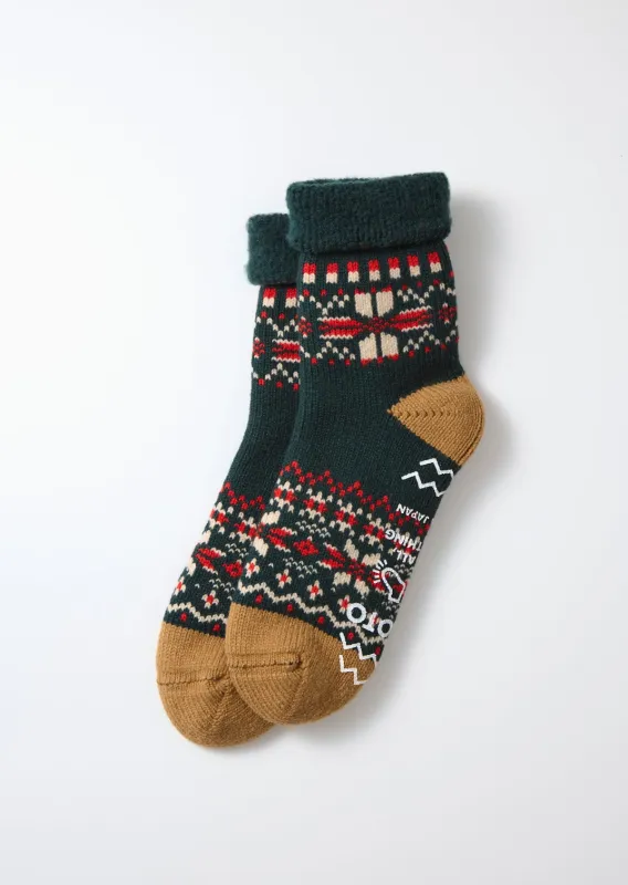 RoToTo R1624 Comfy Room Socks Snowflake - Forest Green sold by Franklin and Poe