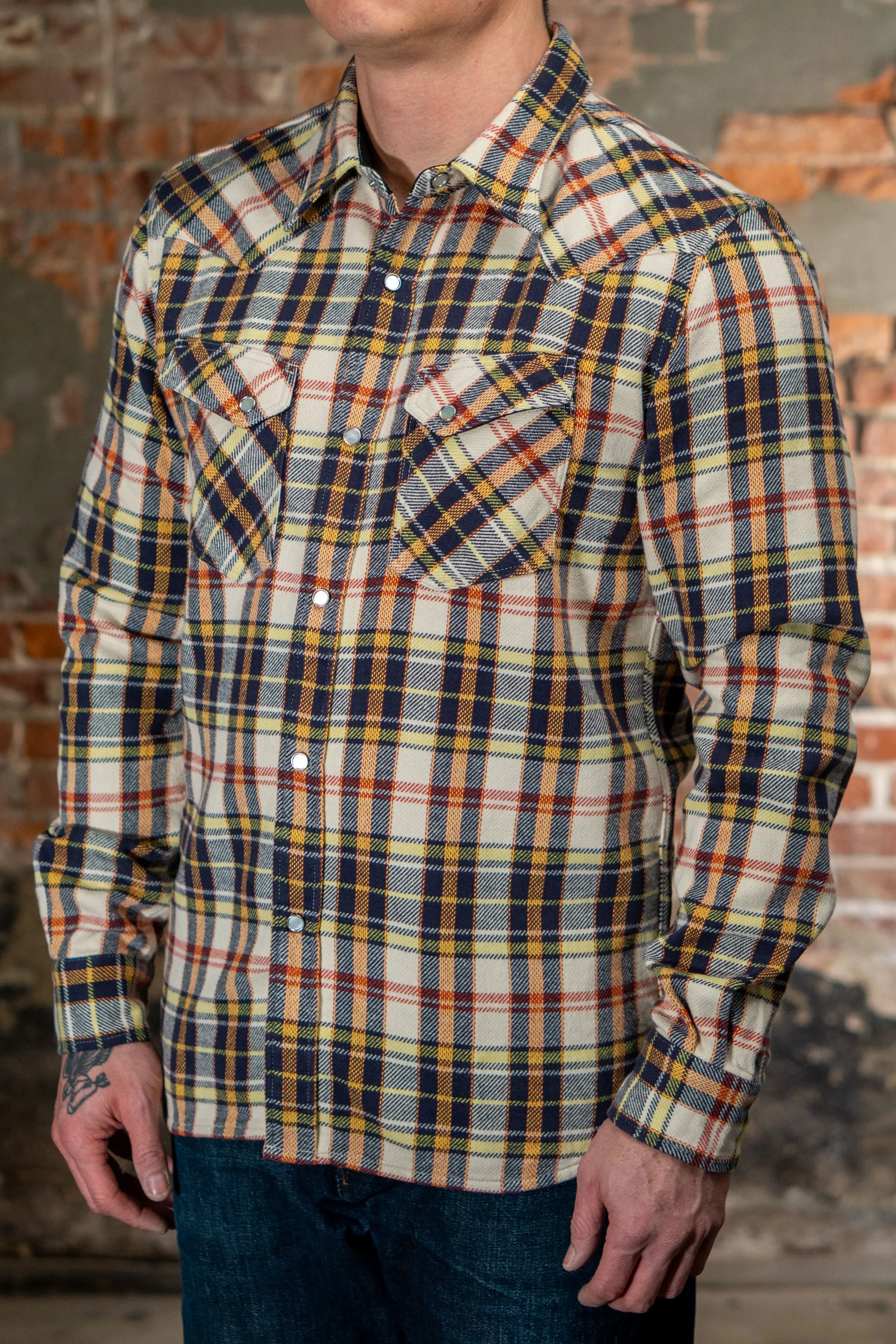 The Flat Head FN-SNW-014L Check Flannel Western Shirt - Ivory/Black sold by Franklin and Poe product image thumbnail 2