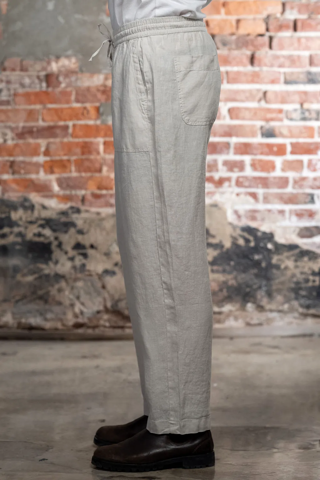 Merz b. Schwanen PANTS05LI Linen Workers Drawstring Pants - Light Stone sold by Franklin and Poe product image thumbnail 2