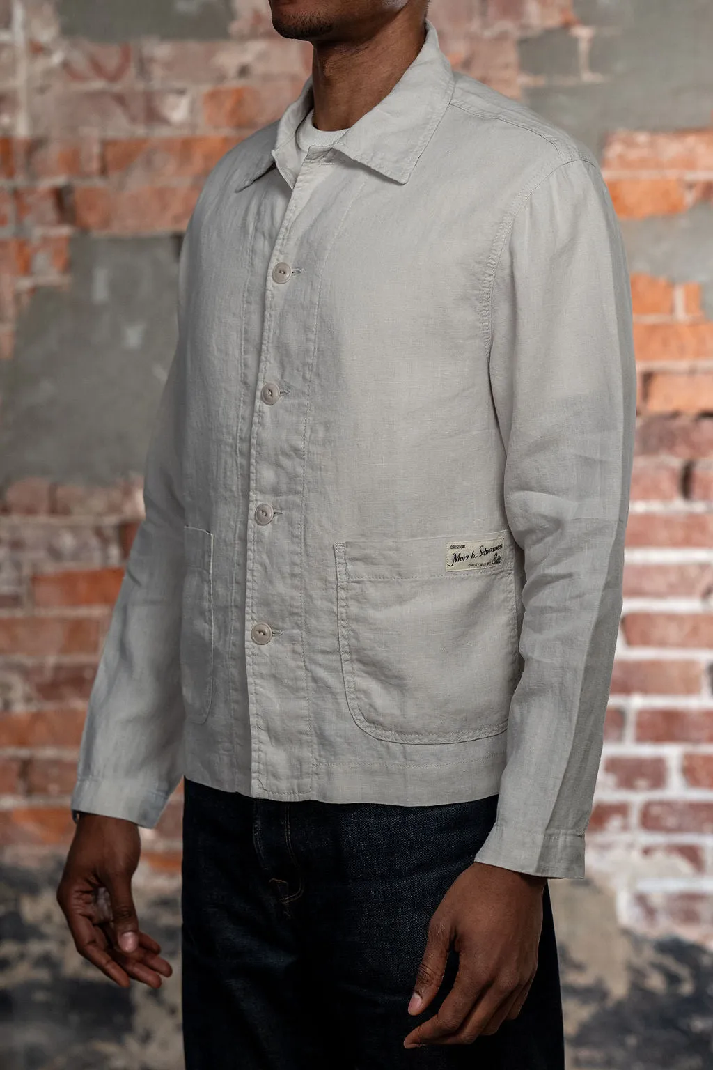 Merz b. Schwanen JKT08LI Linen Cropped Worker's Jacket - Light Stone sold by Franklin and Poe product image thumbnail 2