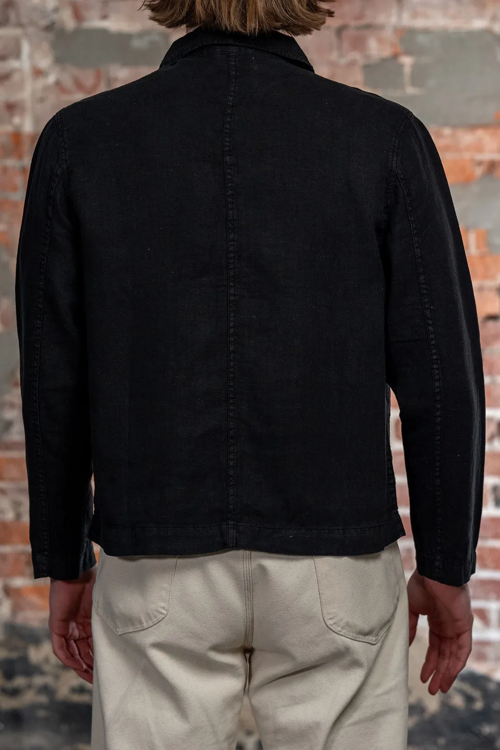 Merz b. Schwanen JKT08LI Linen Cropped Worker's Jacket - Deep Black sold by Franklin and Poe product image thumbnail 3