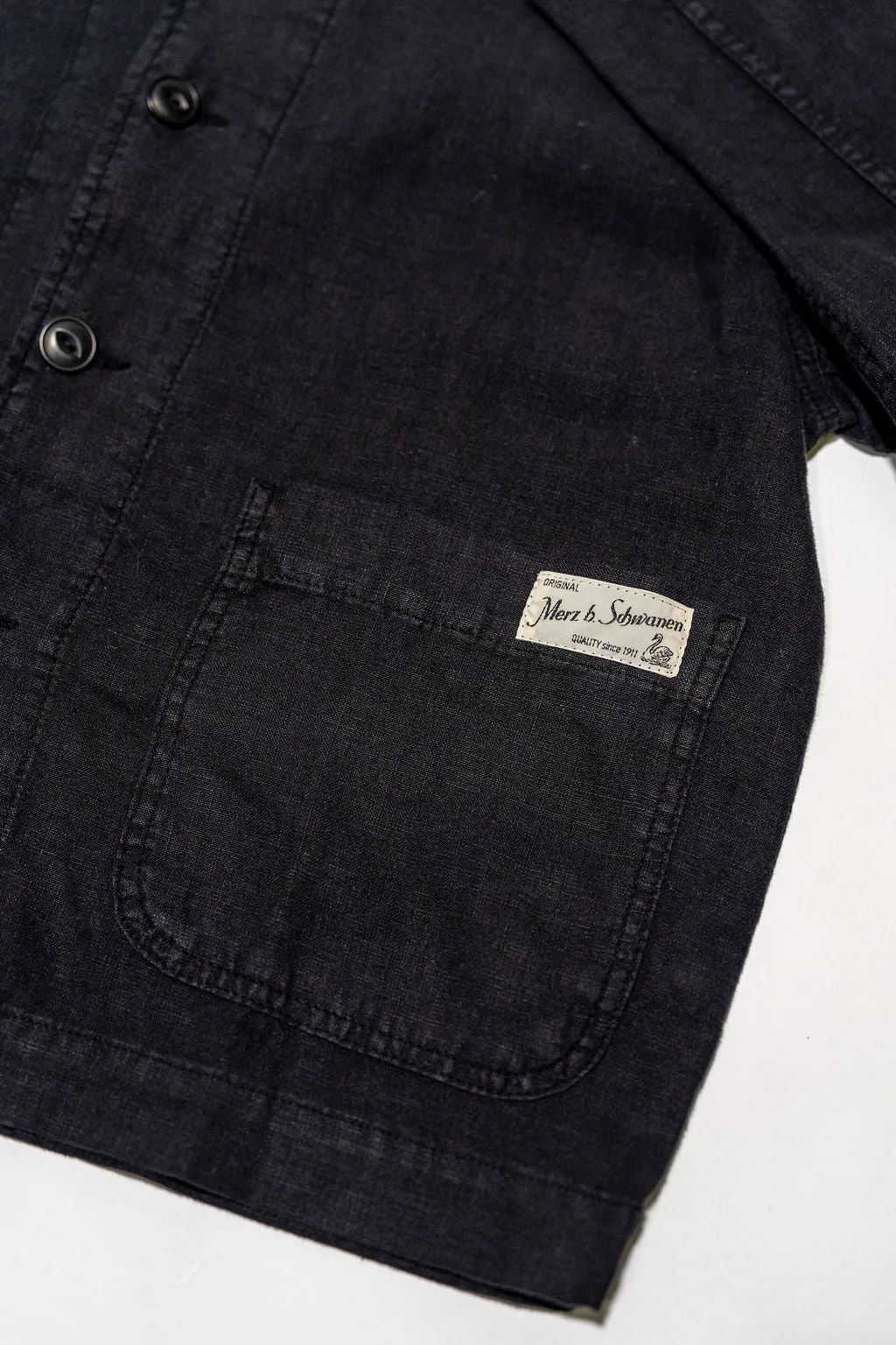 Merz b. Schwanen JKT08LI Linen Cropped Worker's Jacket - Deep Black sold by Franklin and Poe product image thumbnail 5